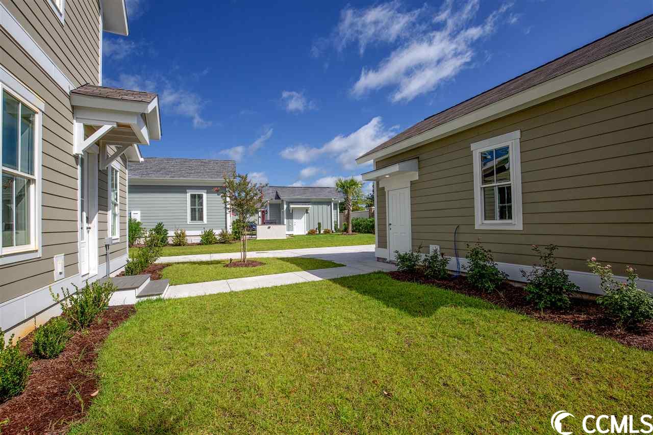 8092 Laurel Ash Ave.
