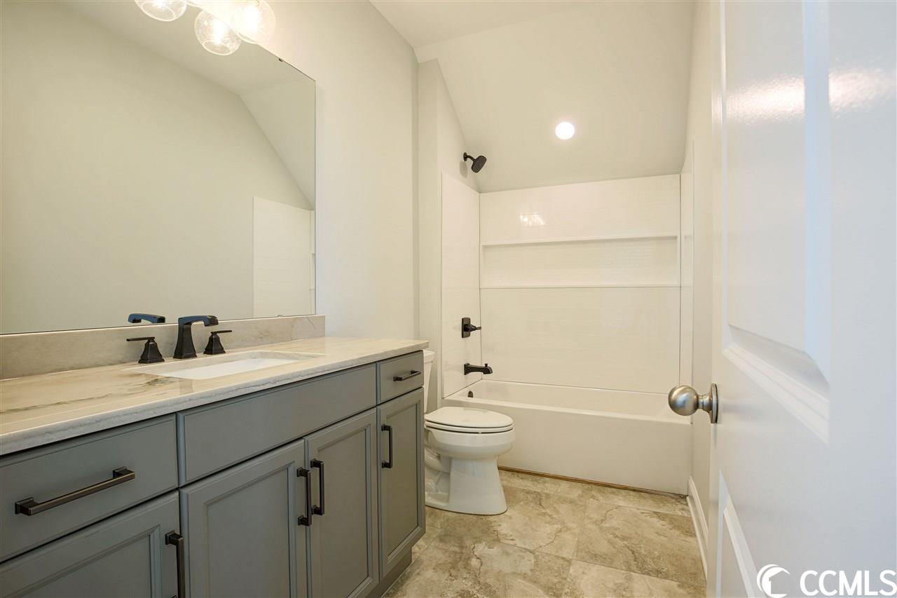 8092 Laurel Ash Ave.