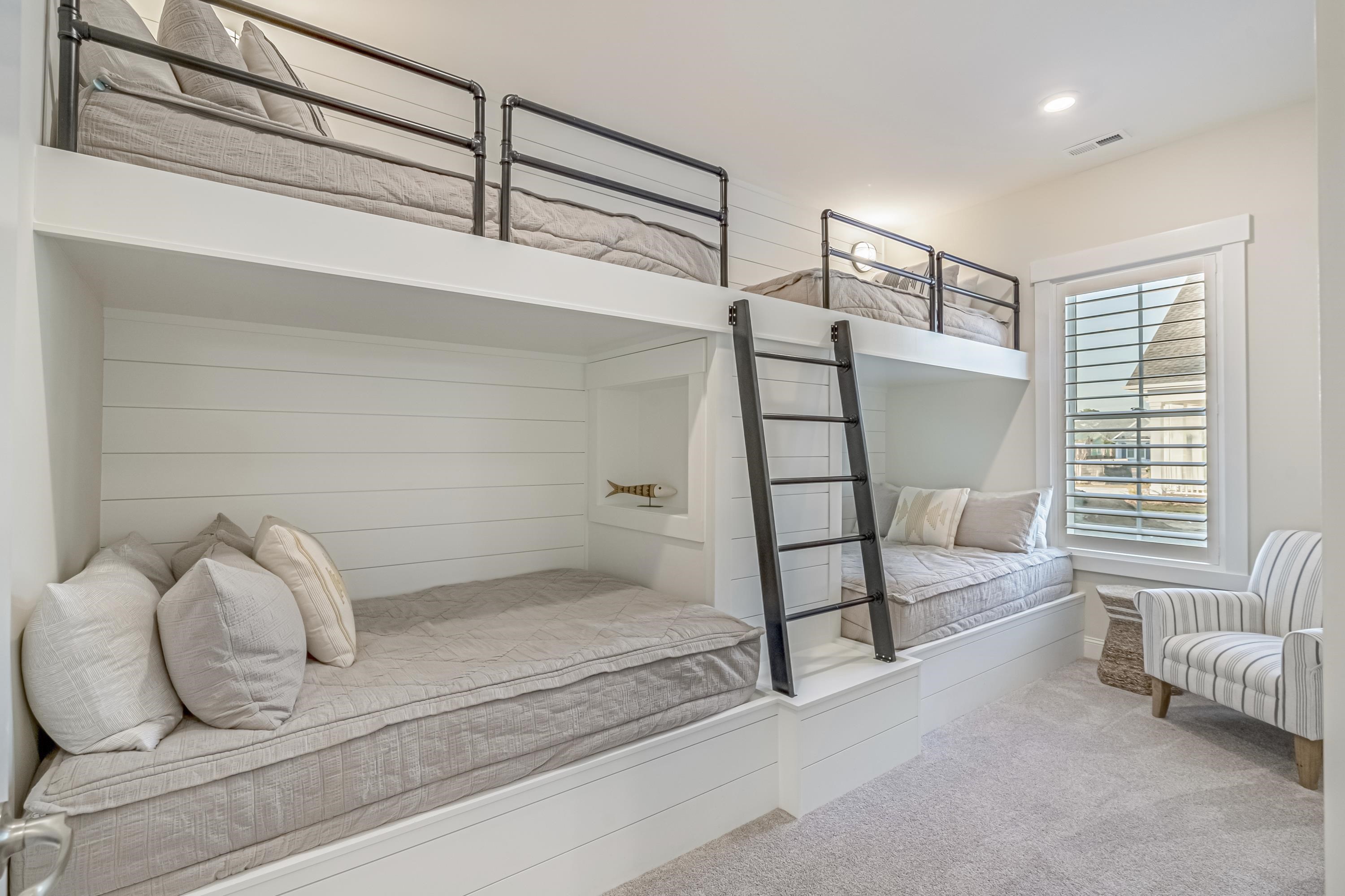 8182 Living Tide Dr.