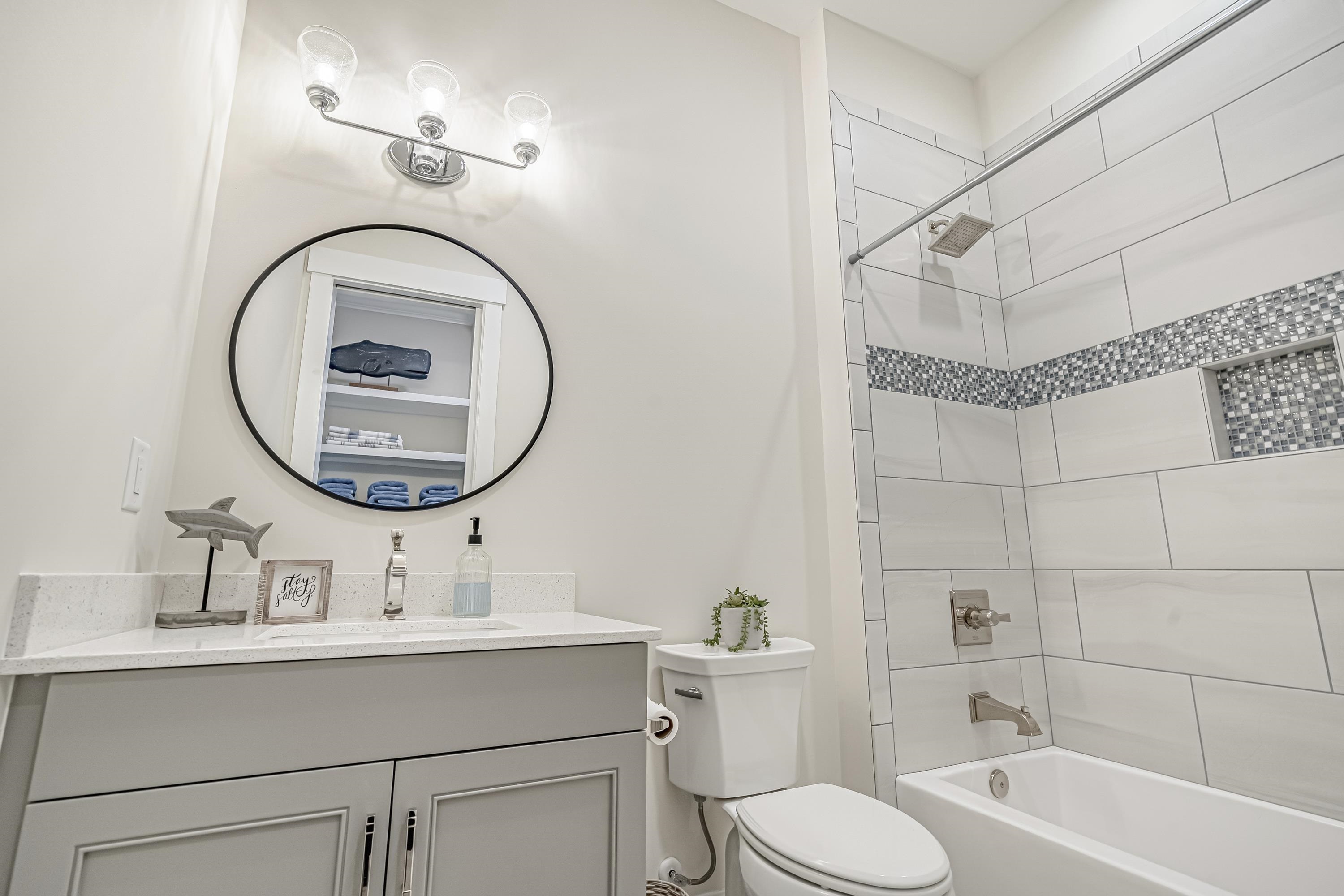 8182 Living Tide Dr.