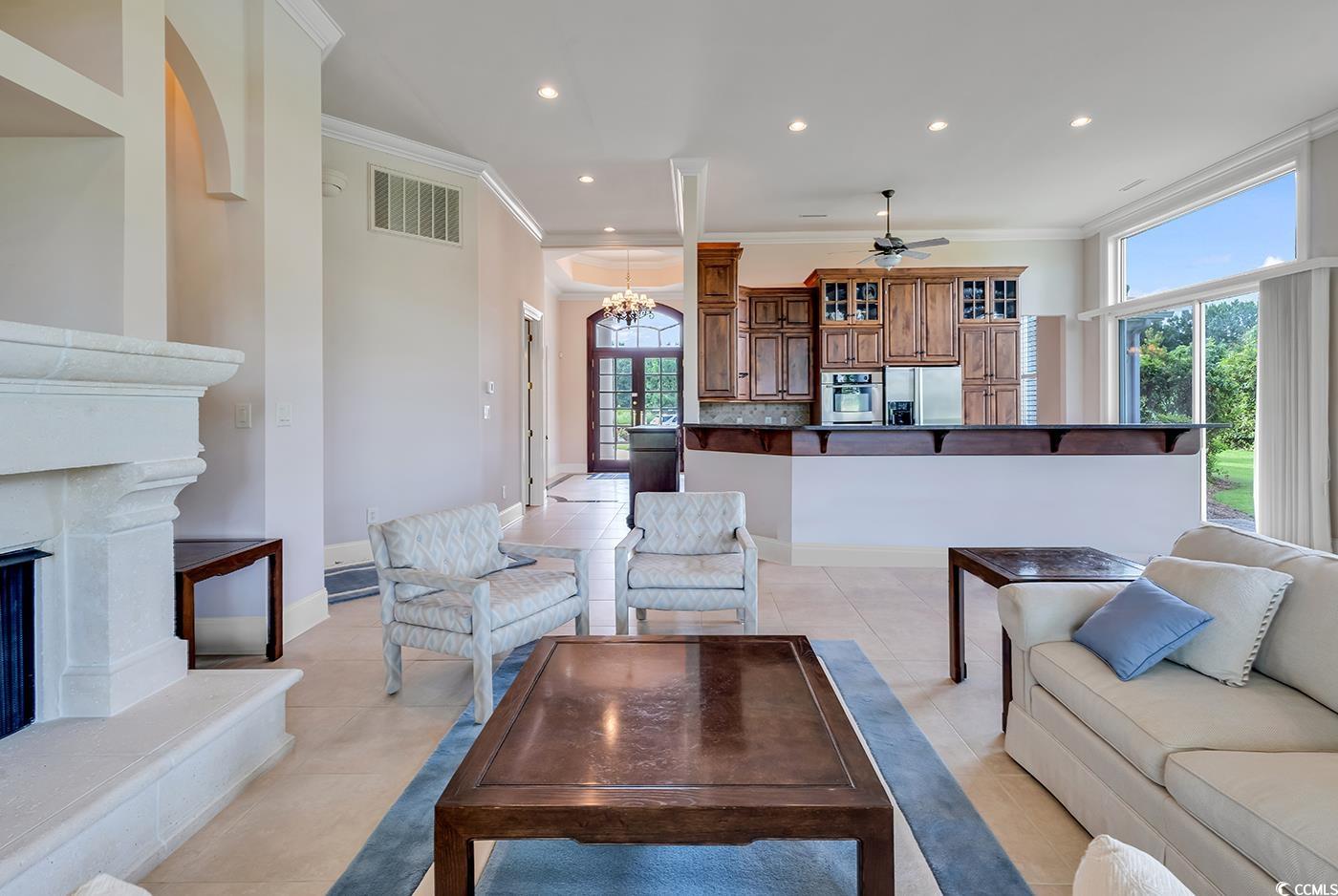 8534 La Costa Dr.