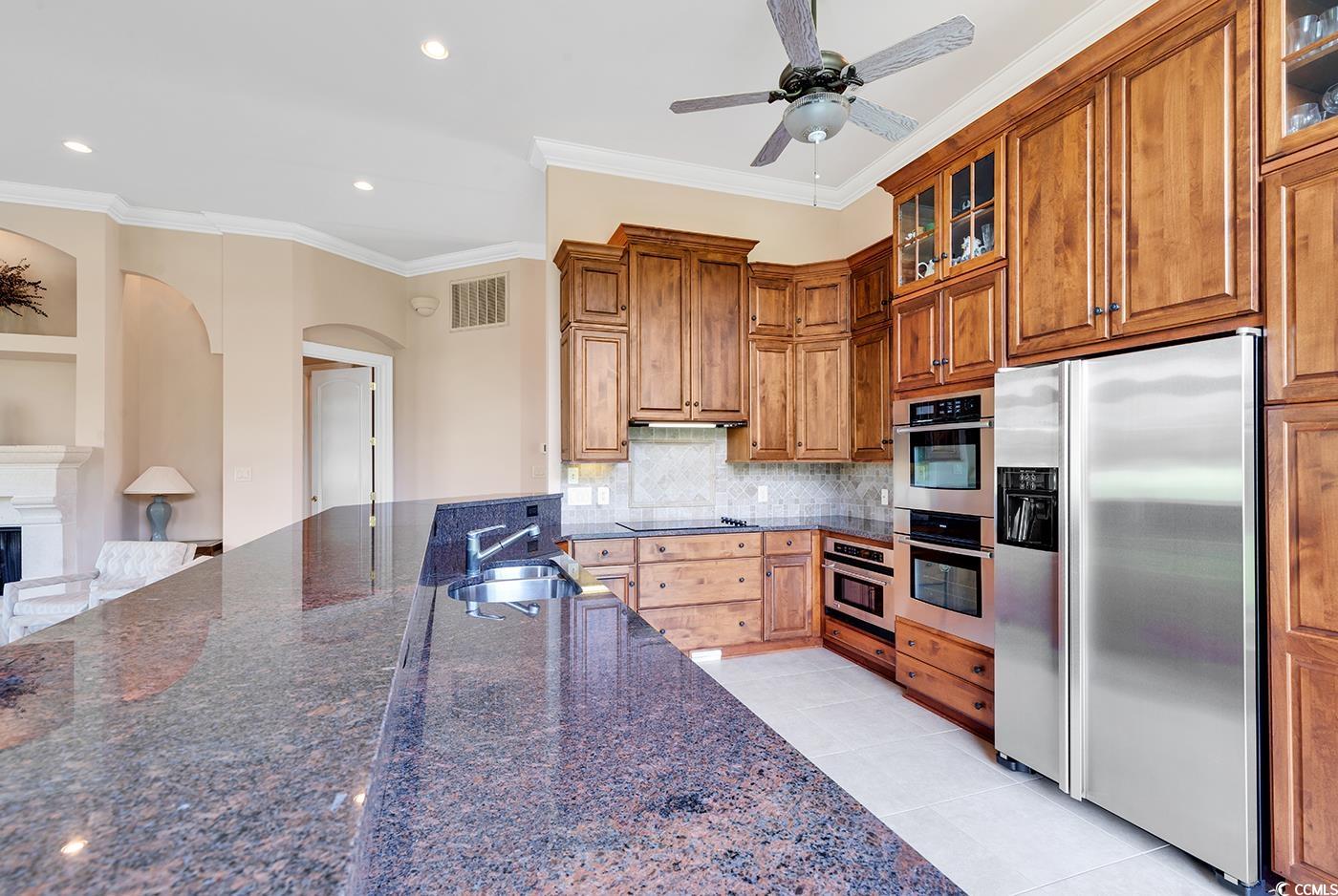 8534 La Costa Dr.