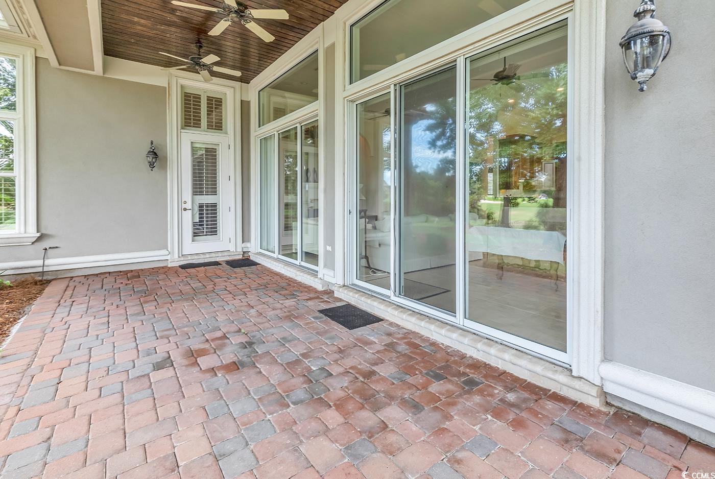 8534 La Costa Dr.