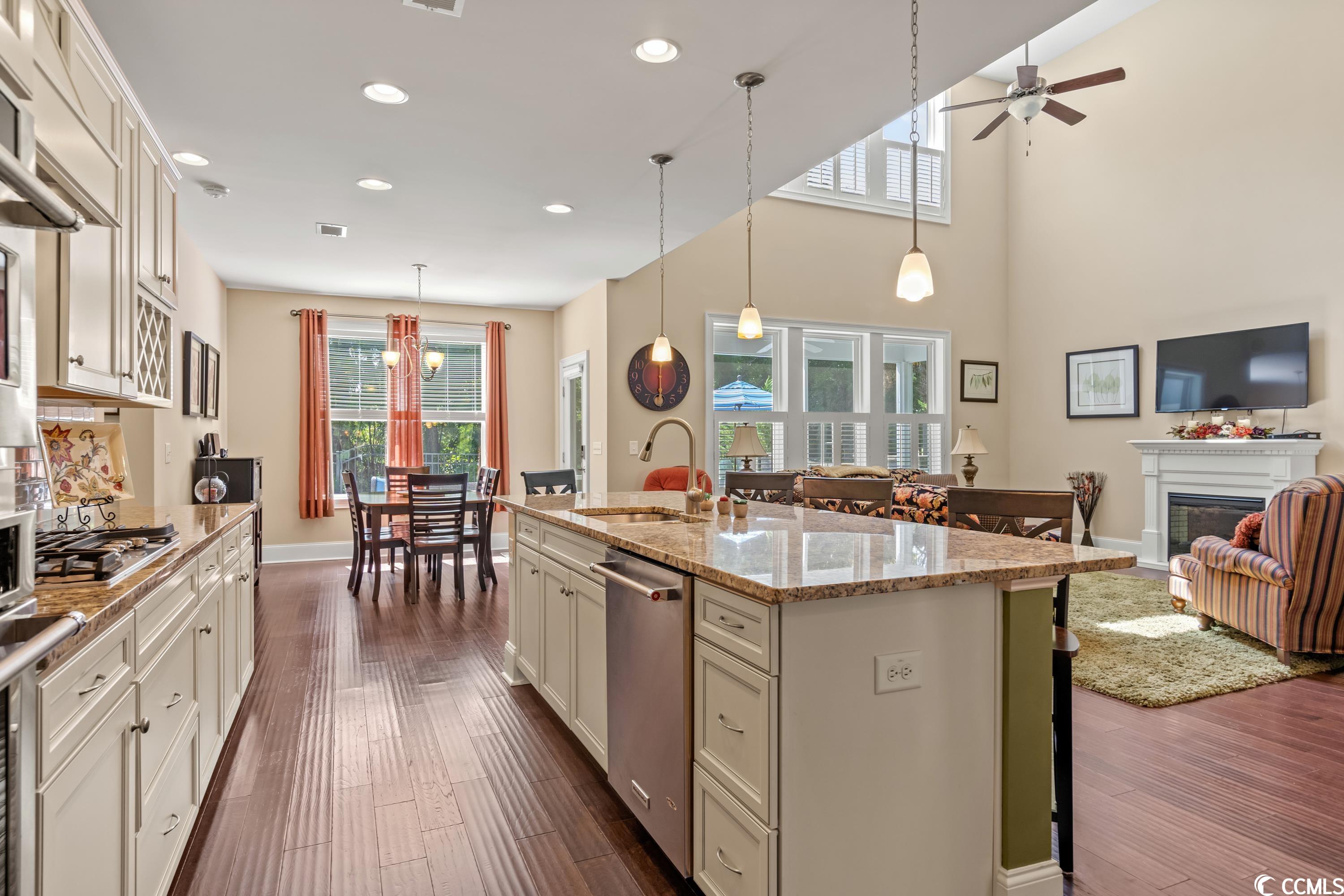 1501 Thornbury Dr.