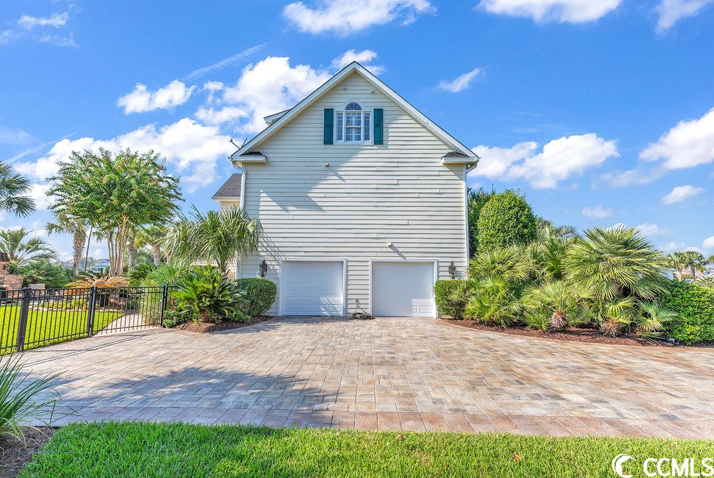 3808 Waterford Dr.