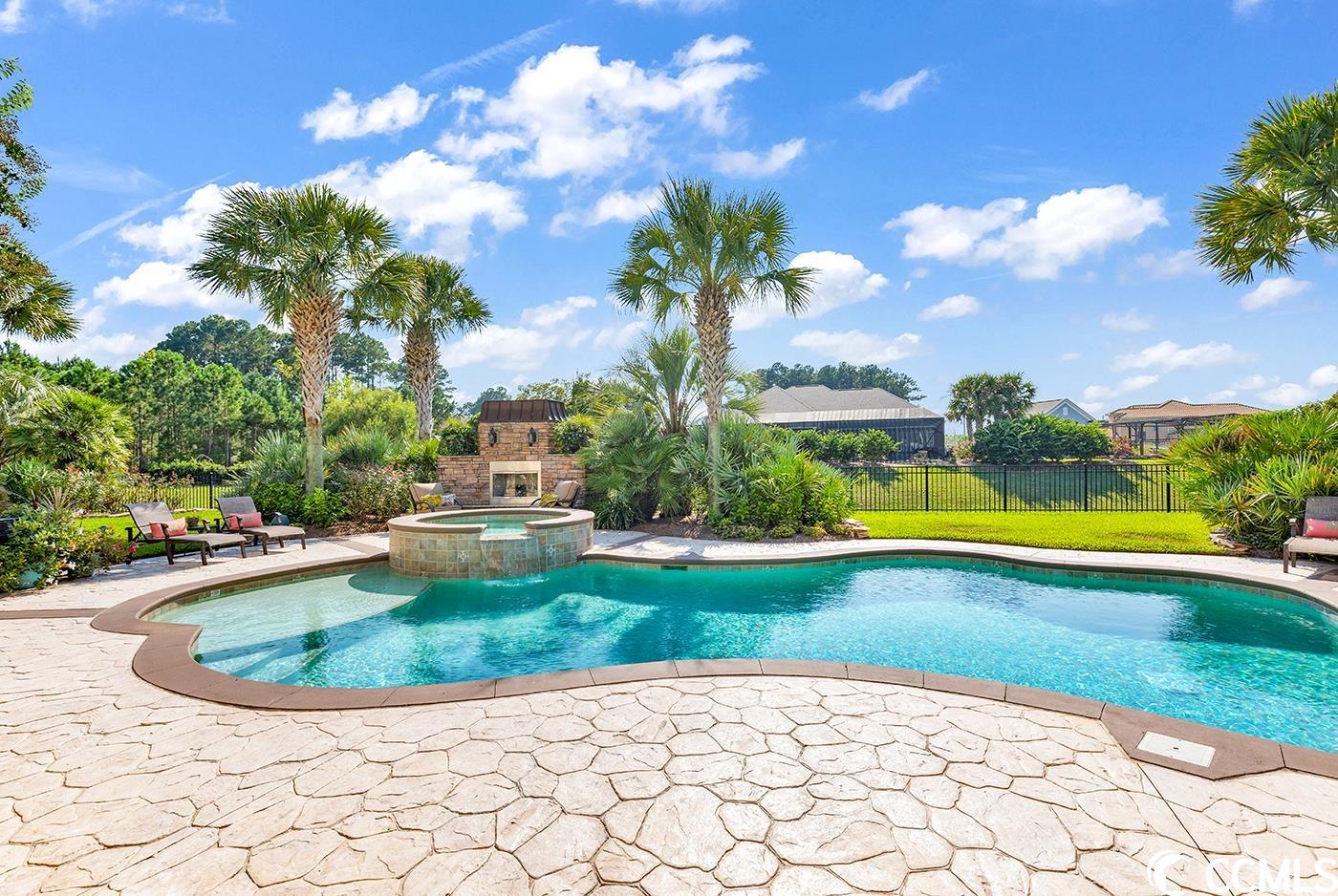 3808 Waterford Dr.