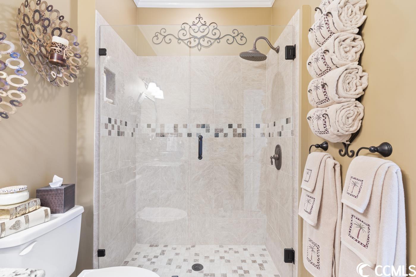 3808 Waterford Dr.