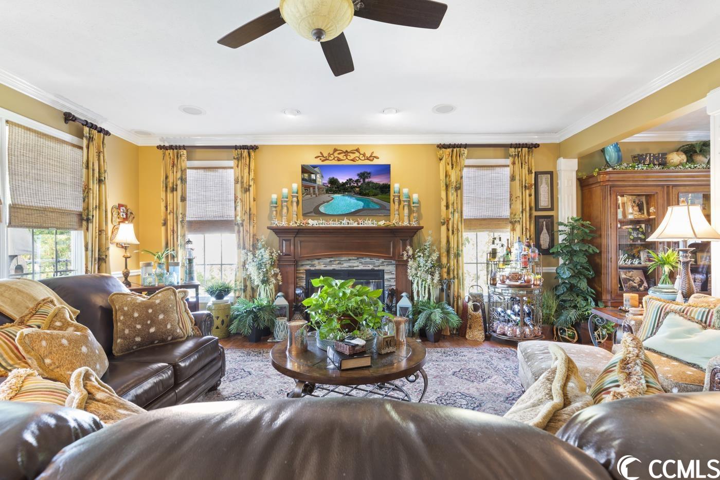 3808 Waterford Dr.