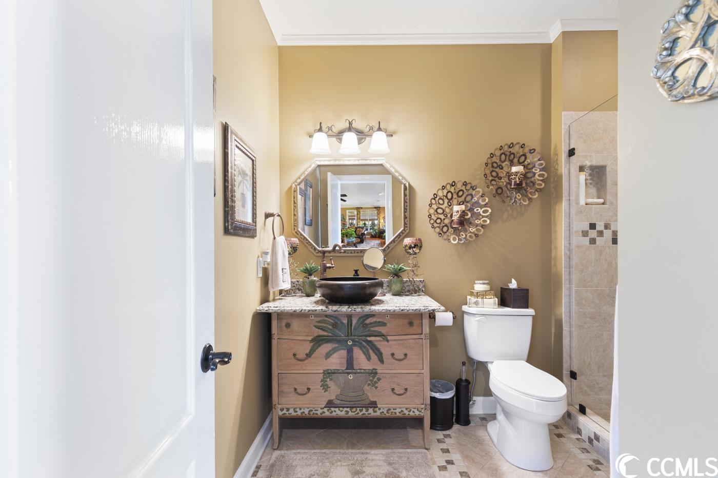 3808 Waterford Dr.