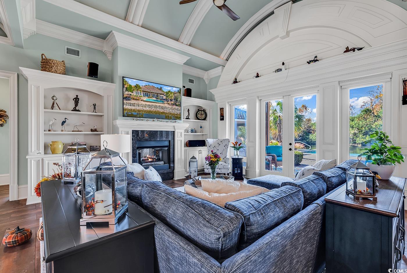 1611 Malaga Circle