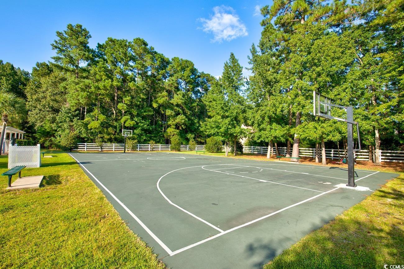 5700 Club Pines Ct.