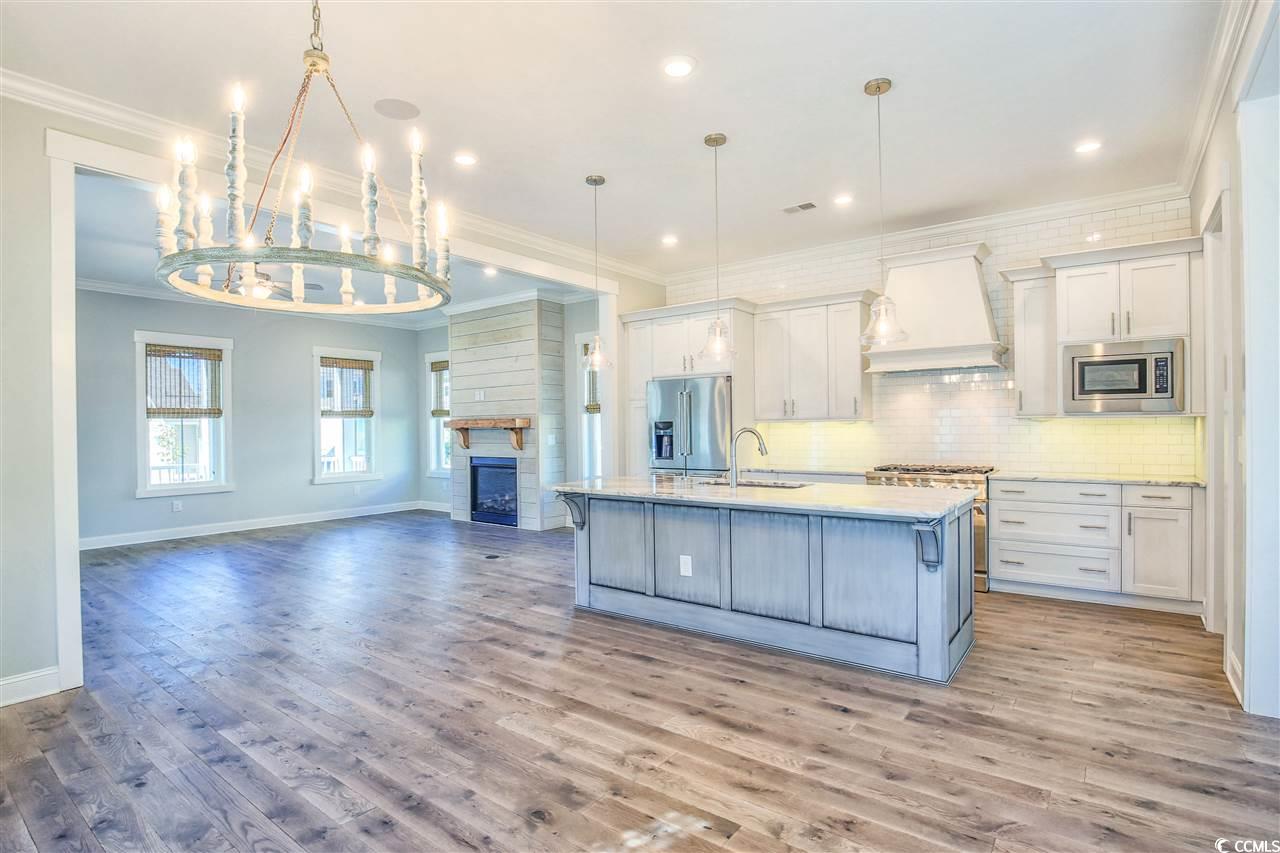 8079 Laurel Ash Ave.