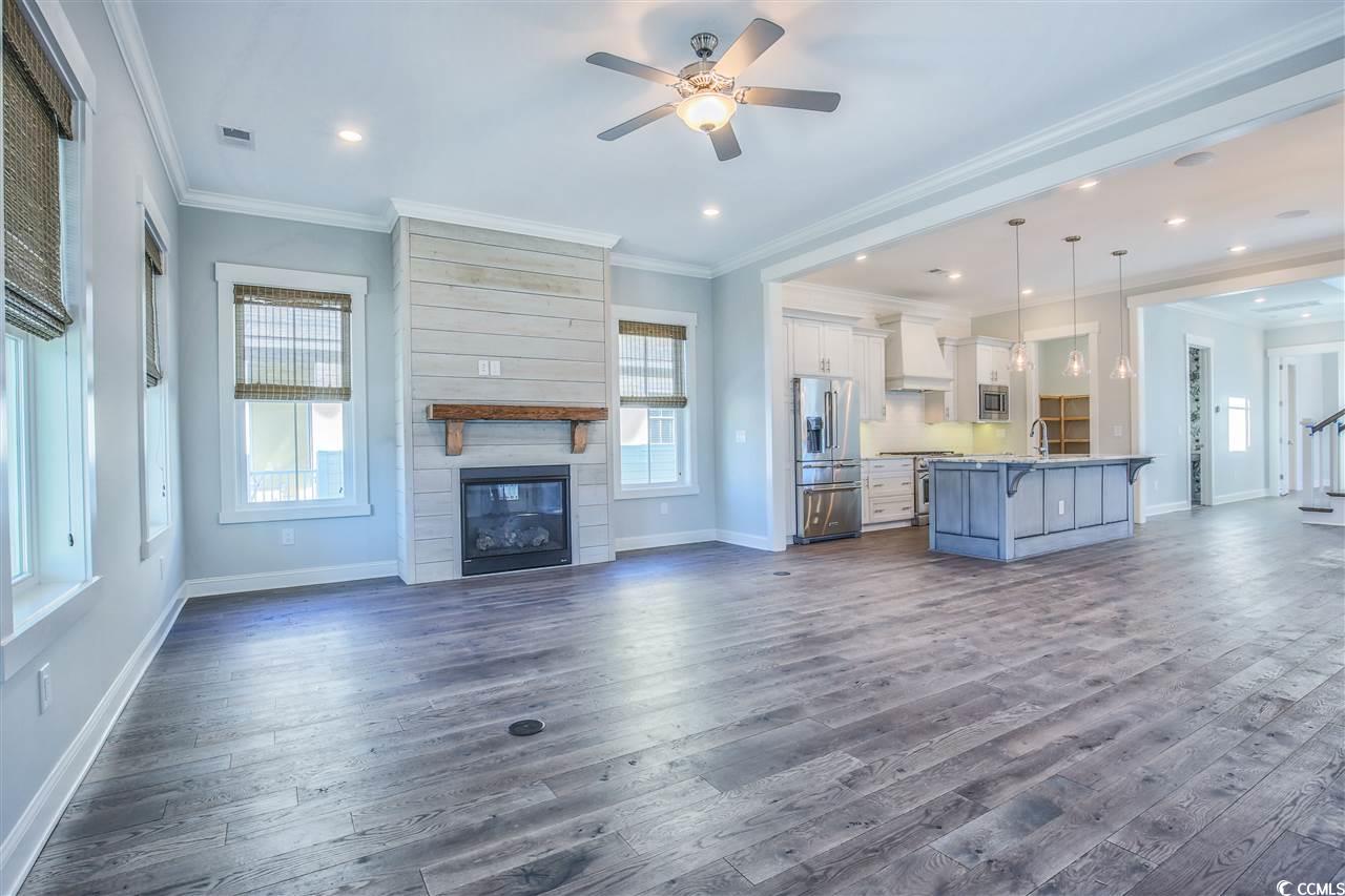 8079 Laurel Ash Ave.