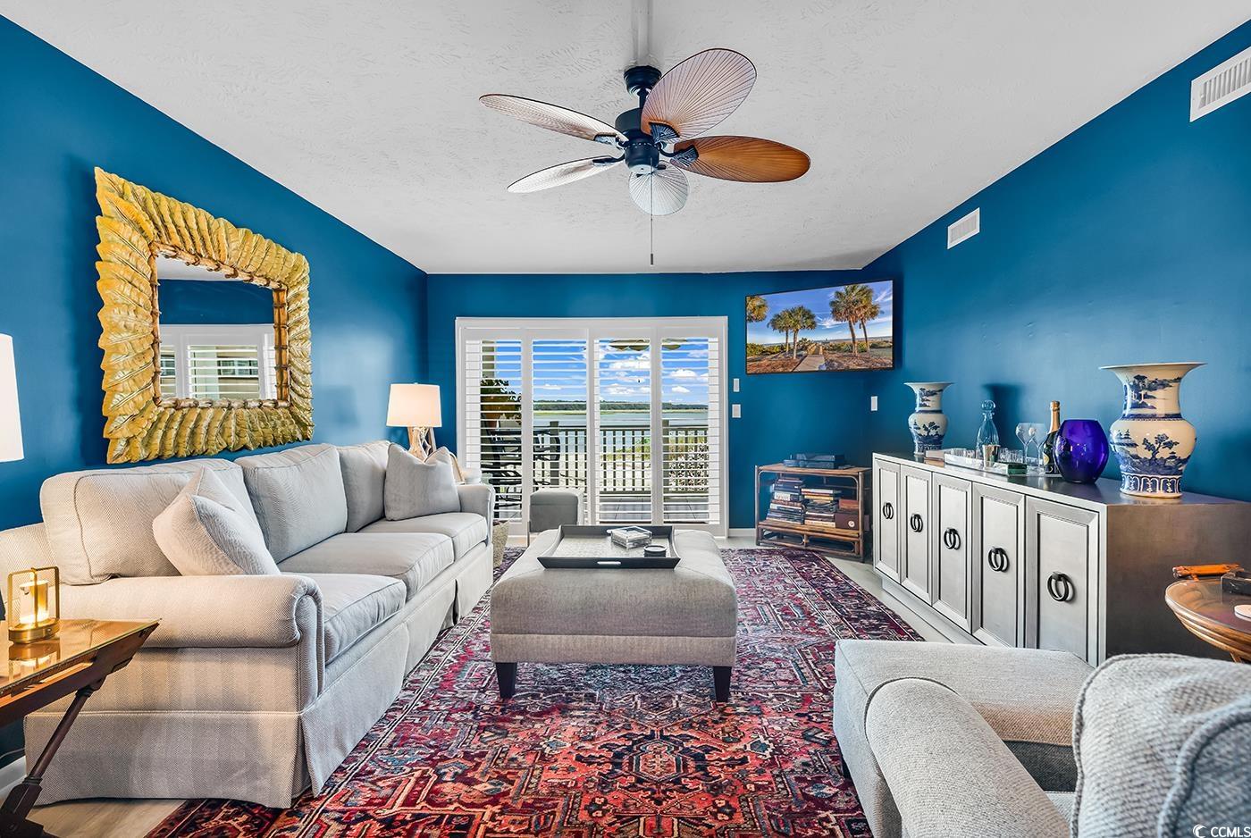 300 63rd Ave. N Unit: 102C