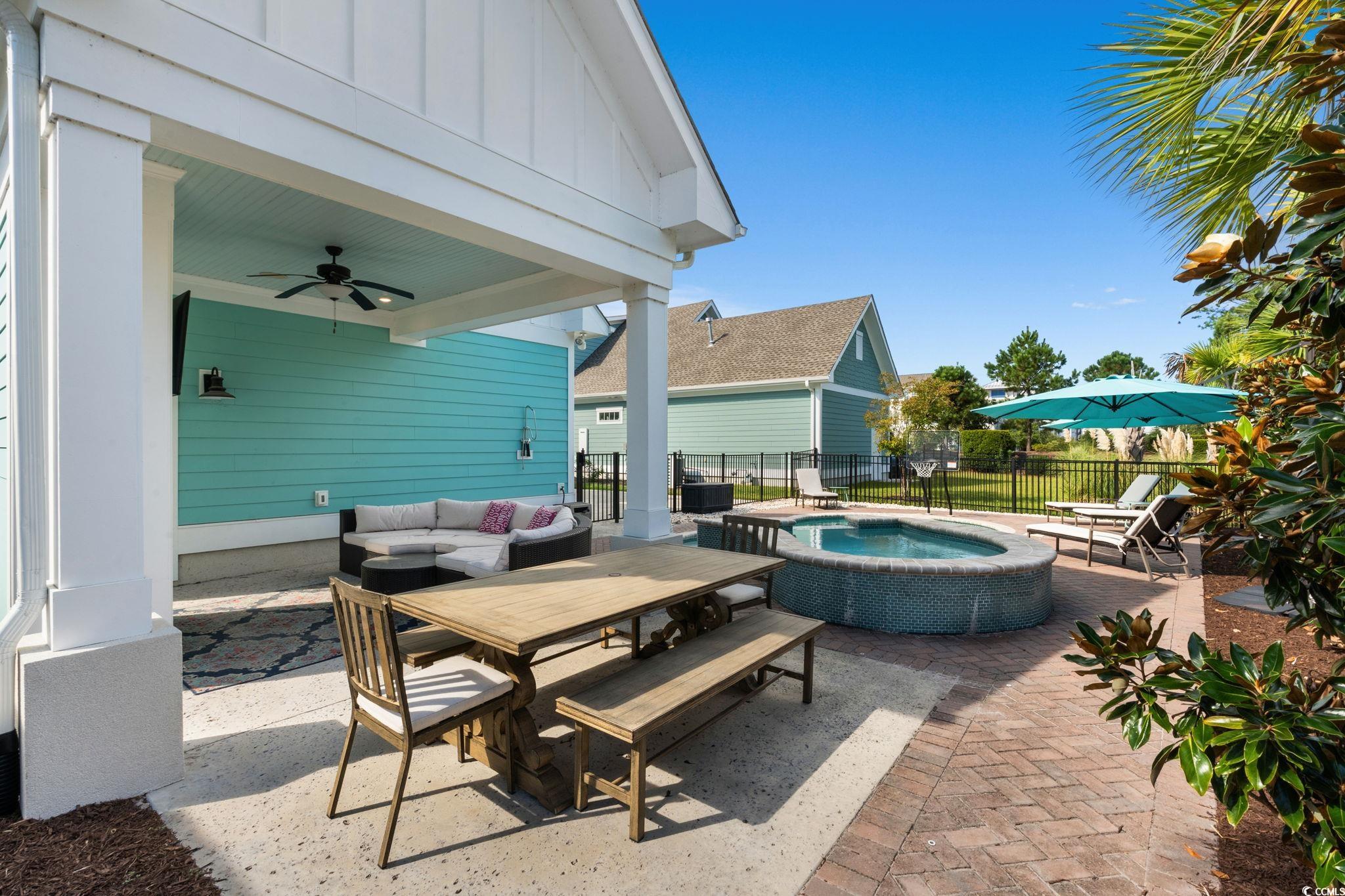 8336 Sandlapper Way