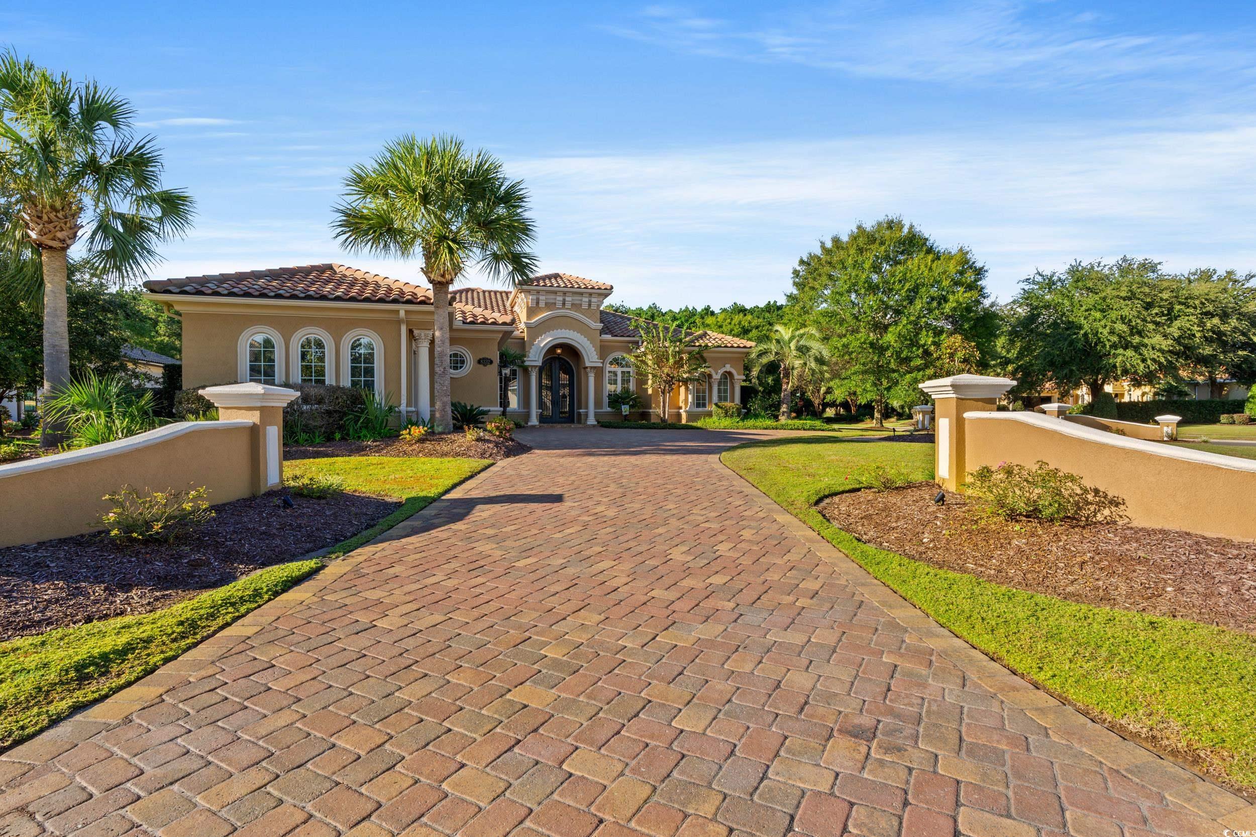 8332 Leone Circle