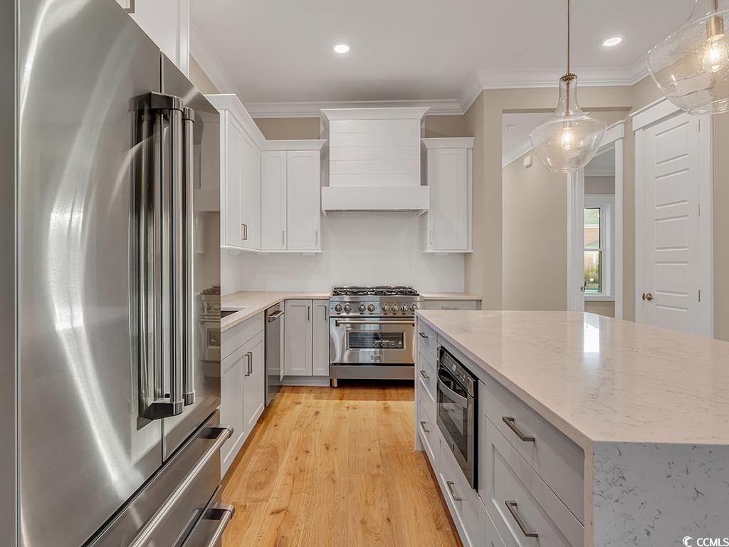 8157 Wood Pass Lane