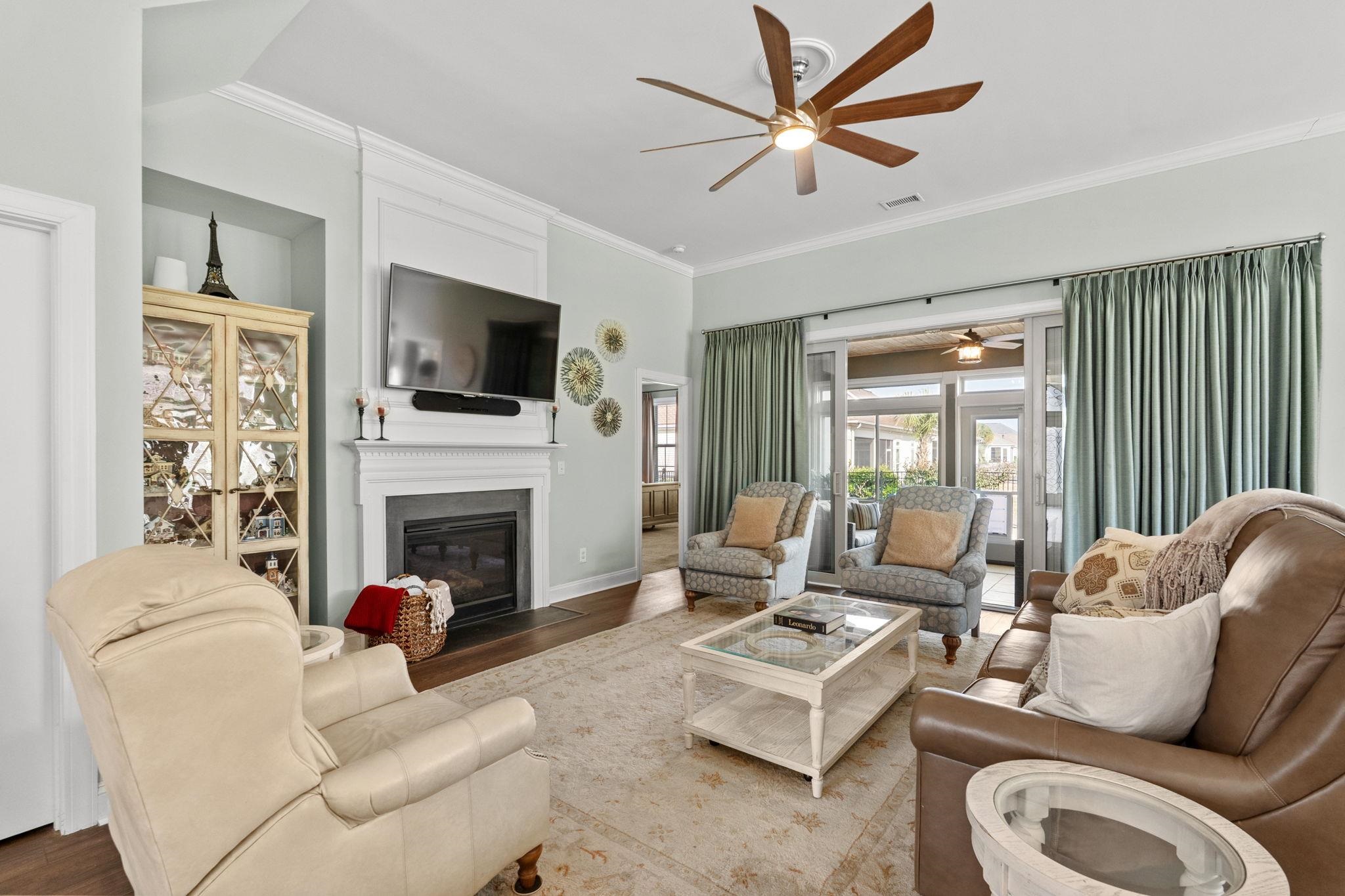 2317 Via Palma Dr.