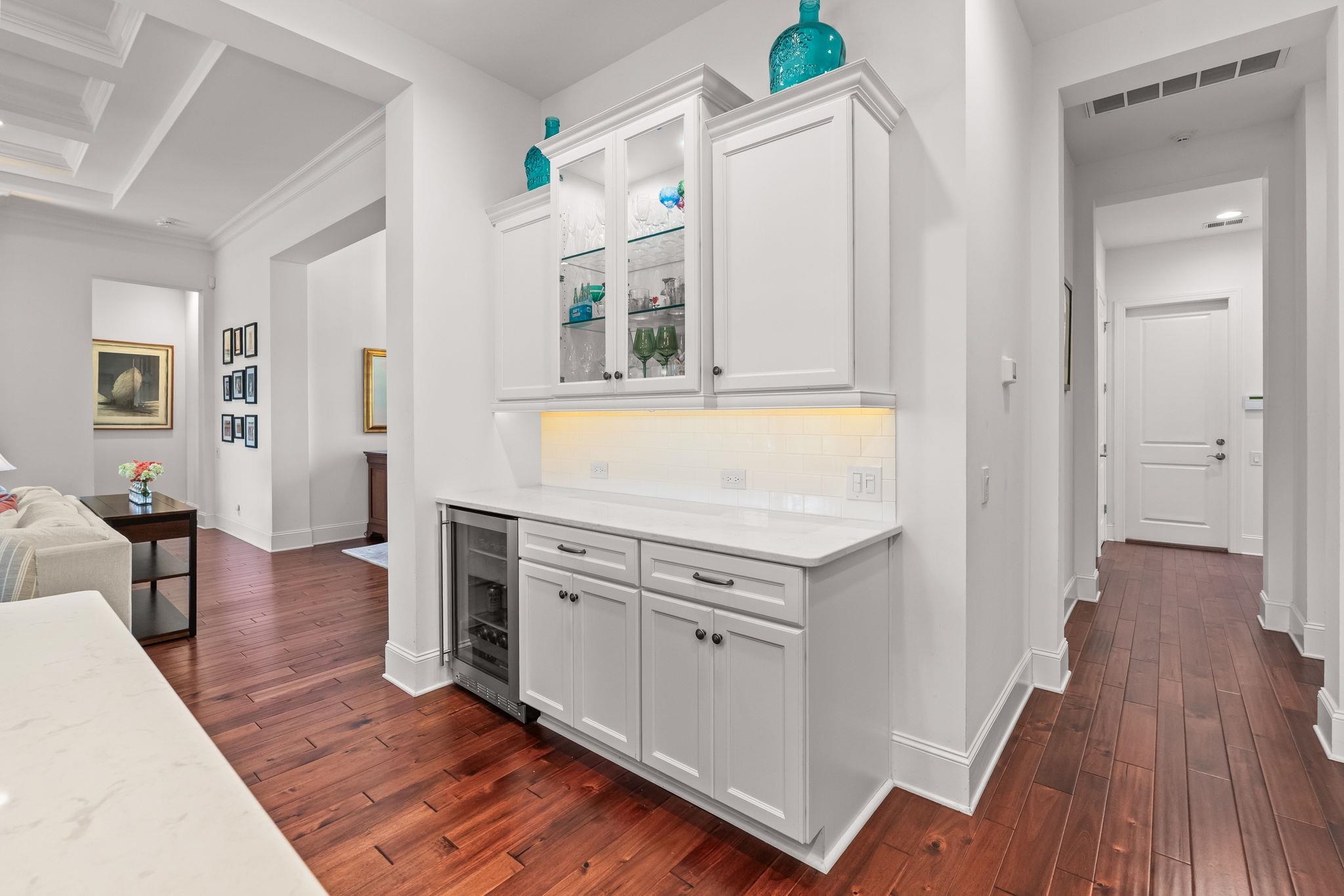 1726 Serena Dr.