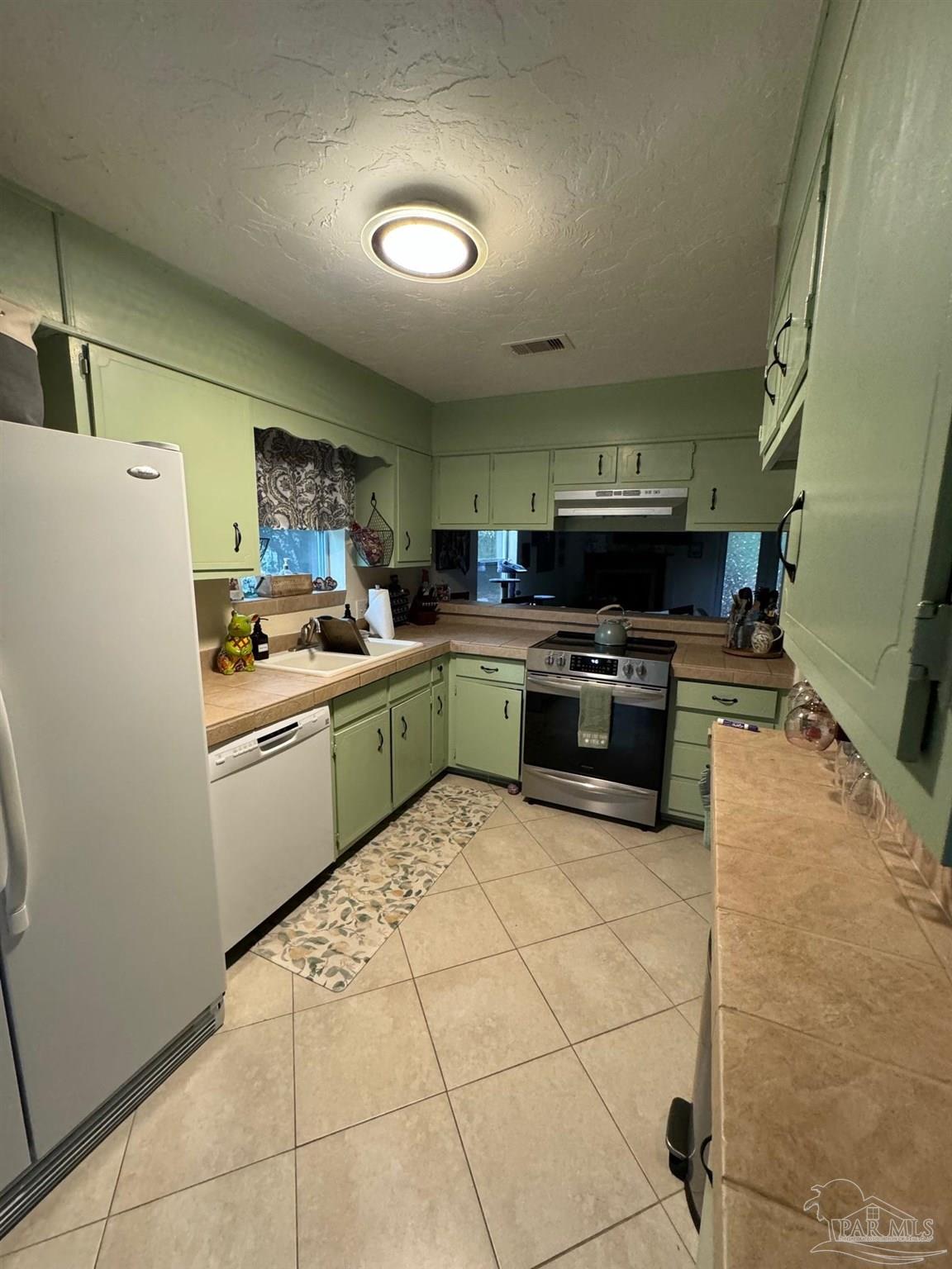 1500 E Johnson Ave # 121