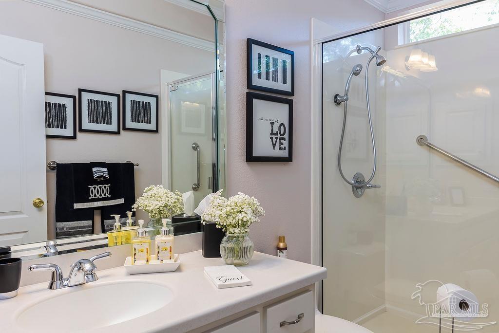 5600 Enchanting Oaks Dr