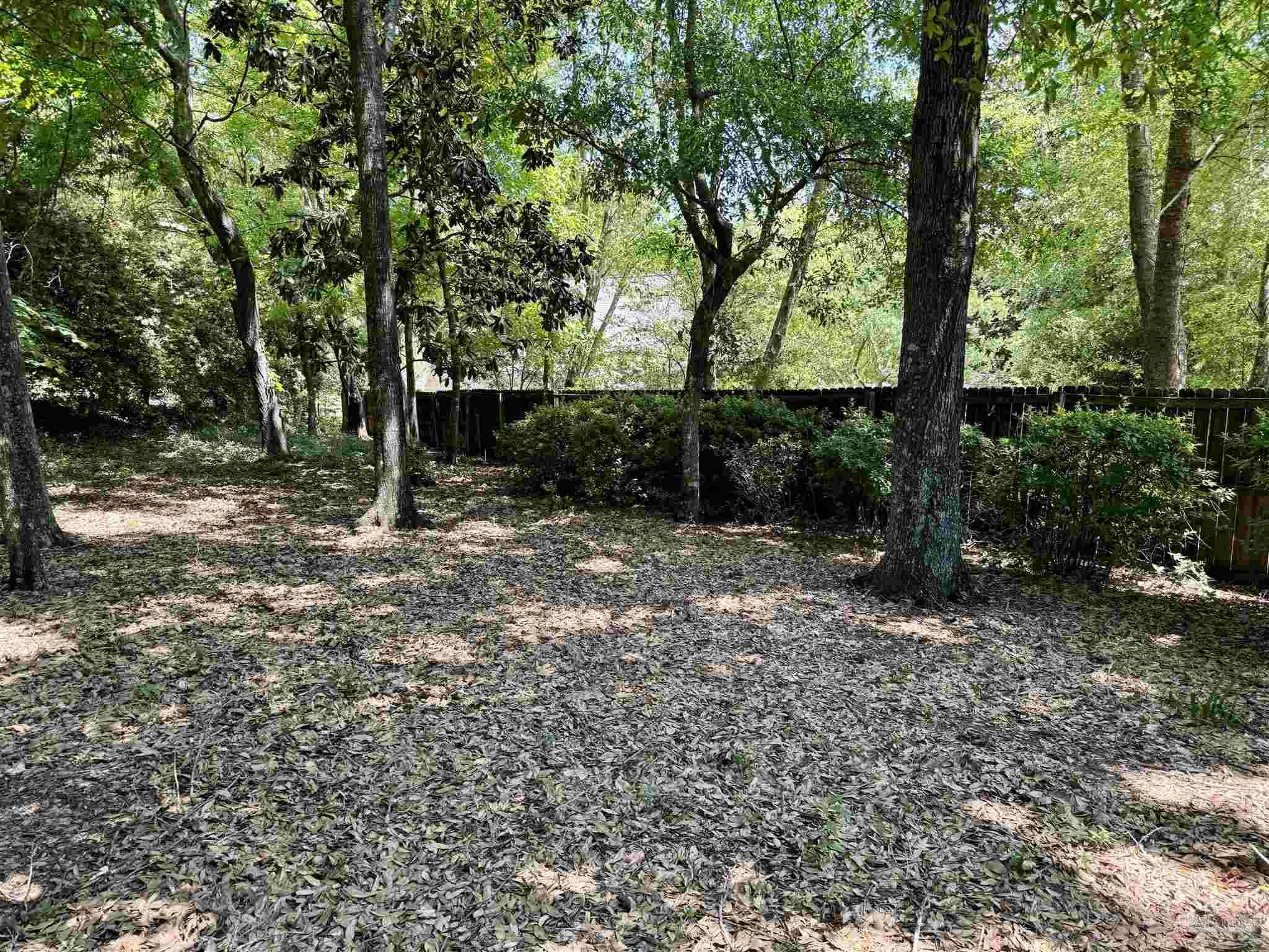 5600 Enchanting Oaks Dr
