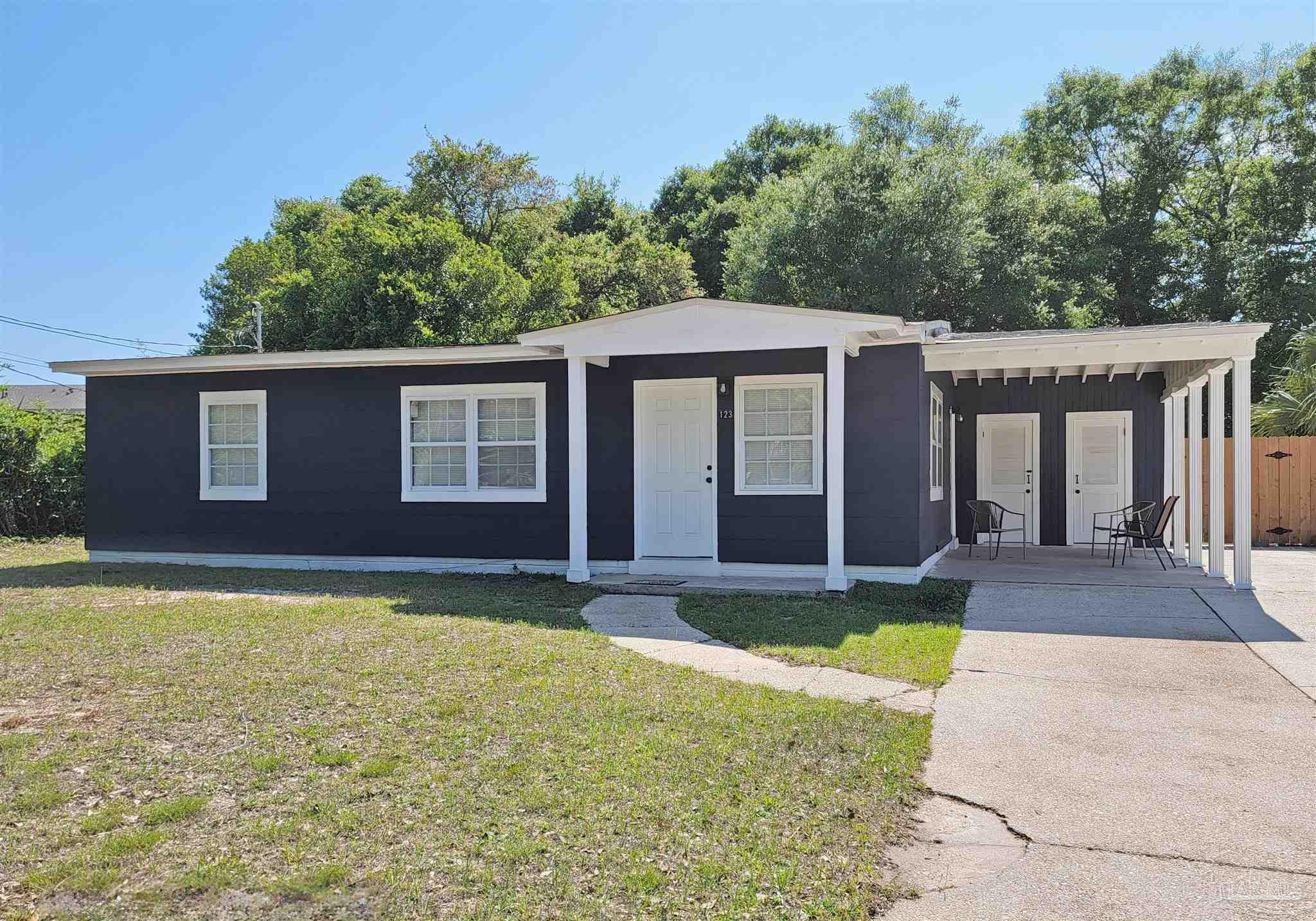 123 Berkley Dr