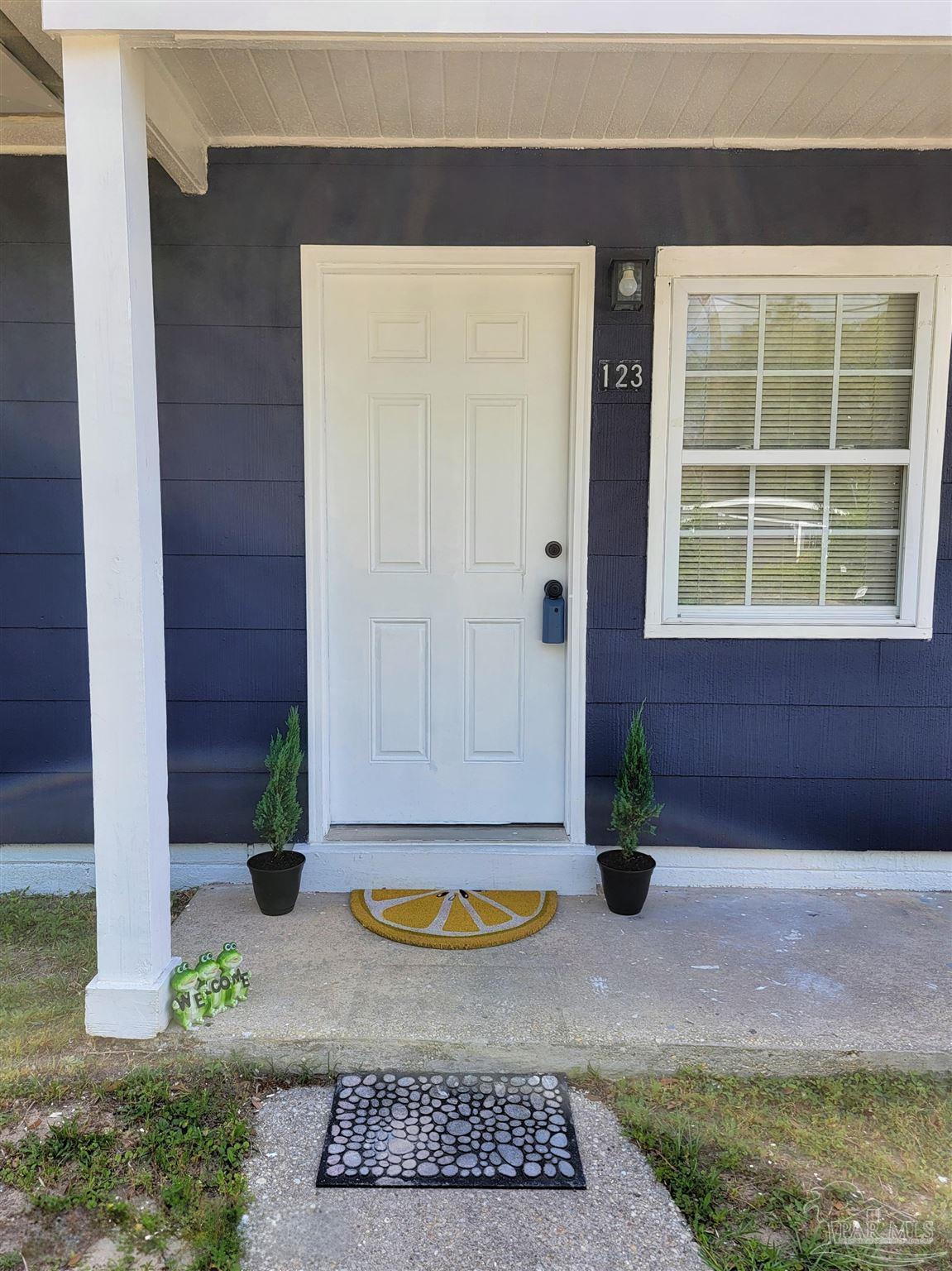 123 Berkley Dr