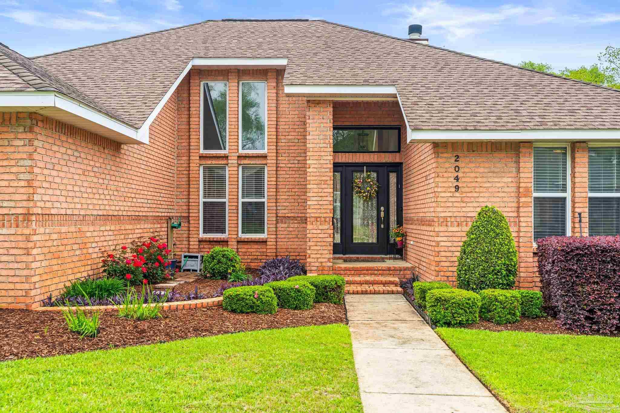 2049 Hamilton Crossing