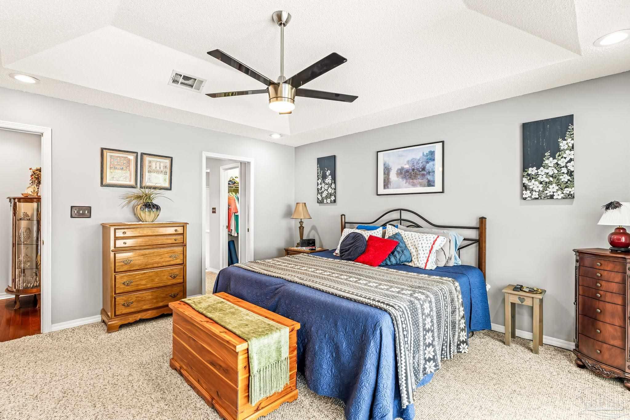 2049 Hamilton Crossing