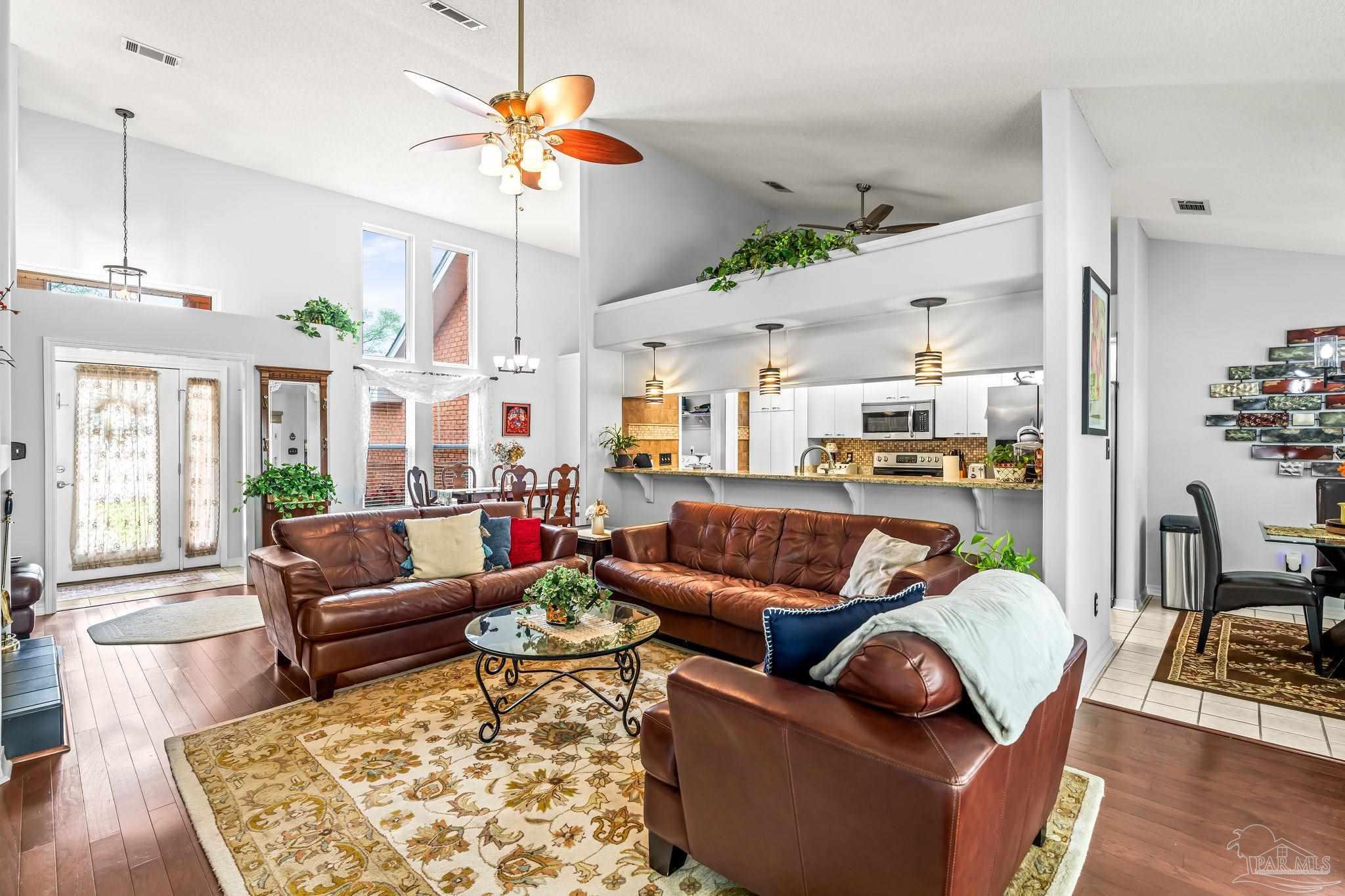 2049 Hamilton Crossing