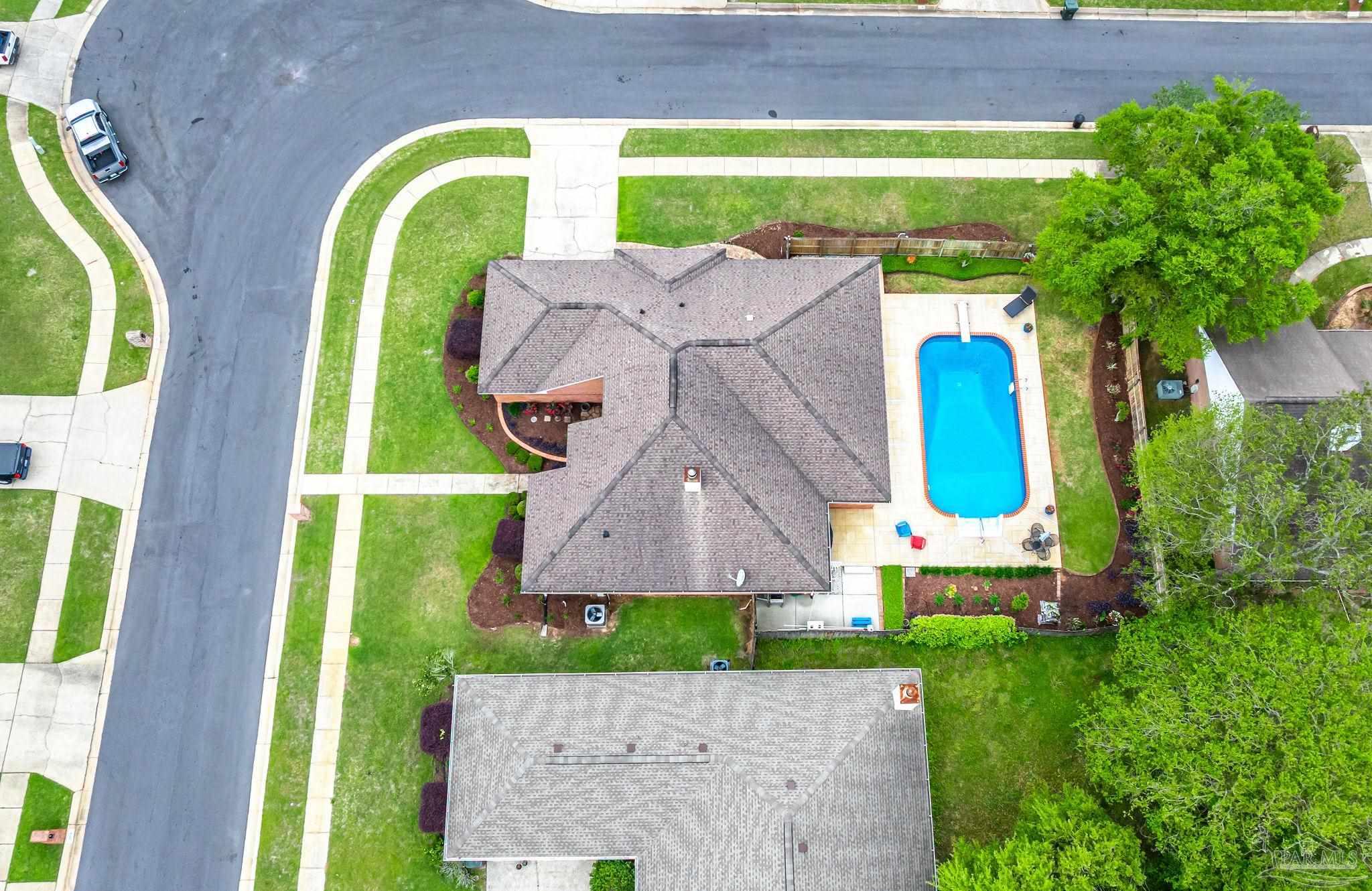 2049 Hamilton Crossing