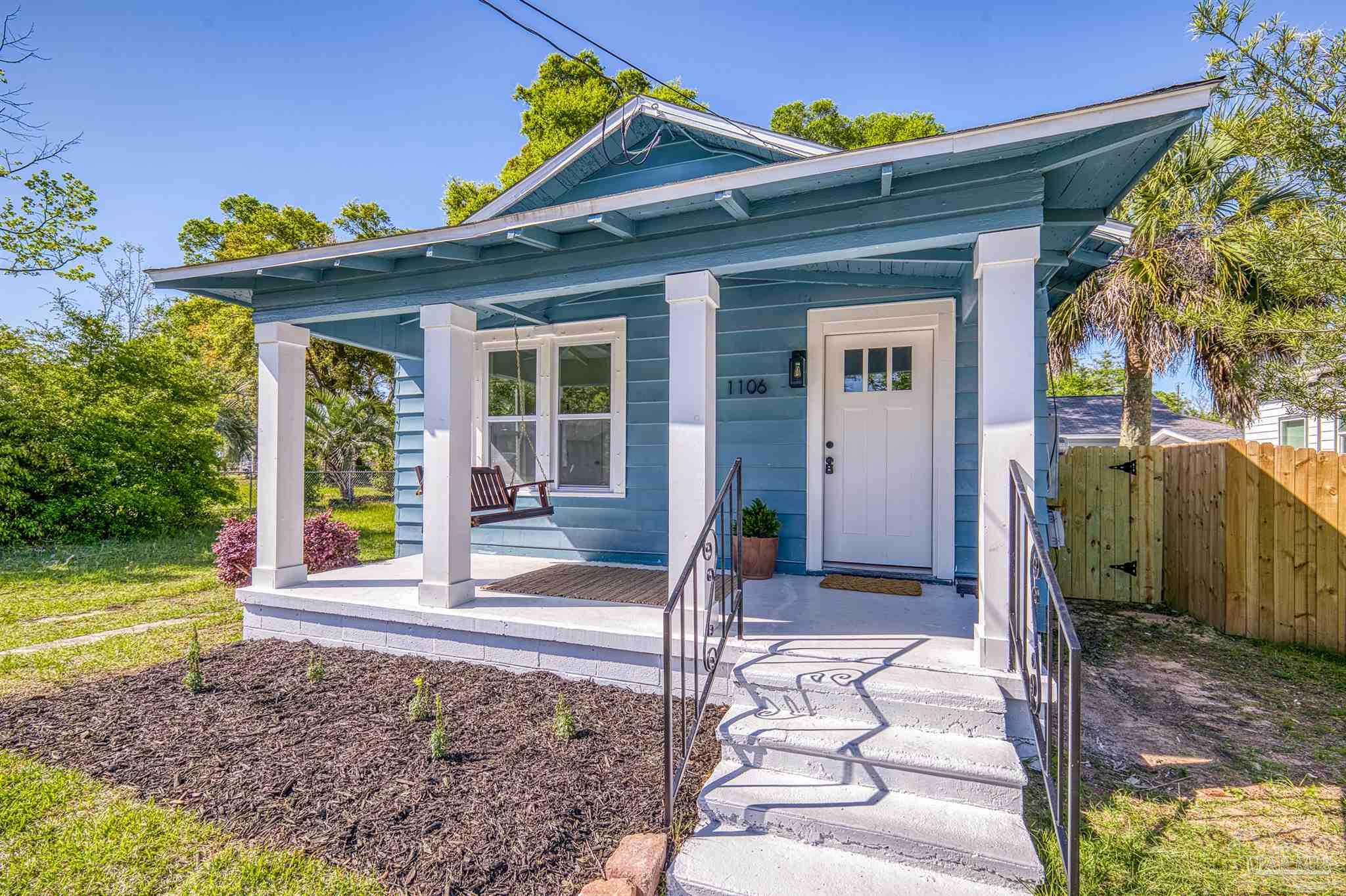 1106 W La Rua St