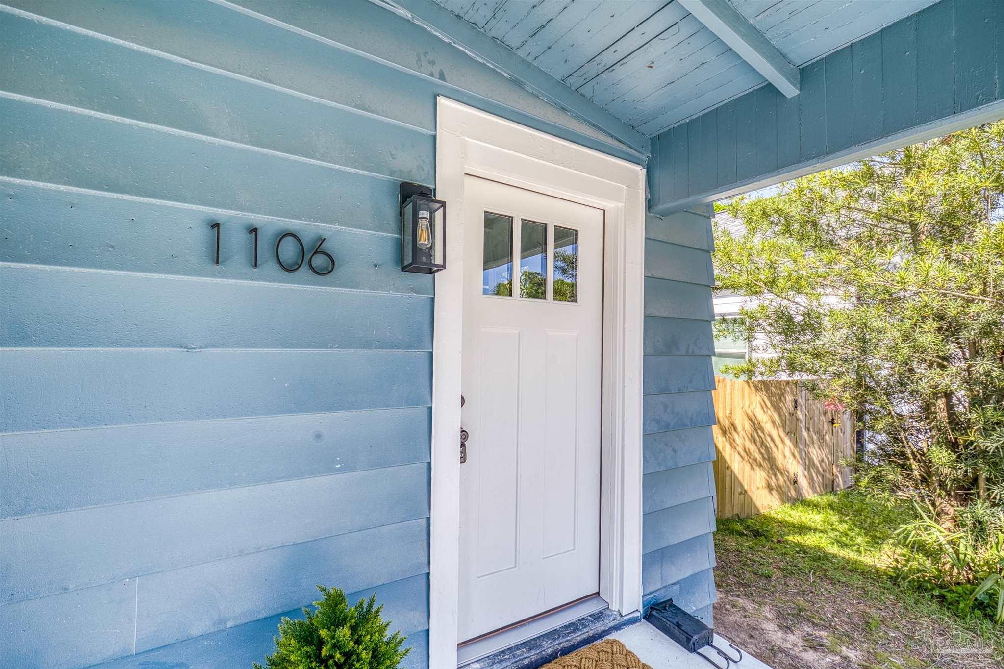 1106 W La Rua St