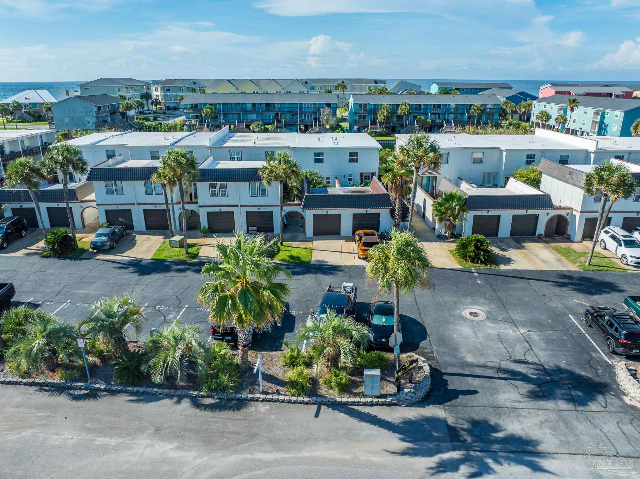 1700 Via Deluna Dr