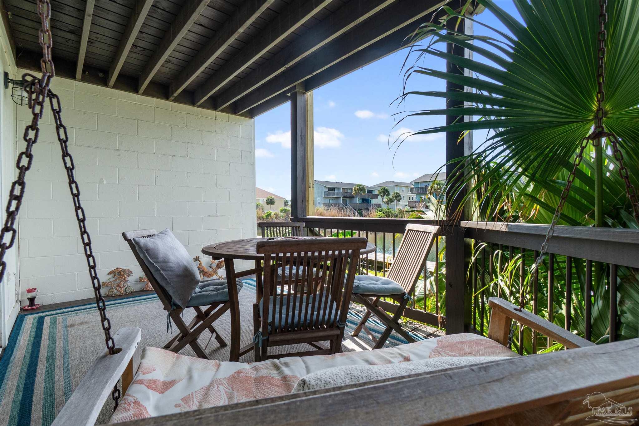 1700 Via Deluna Dr