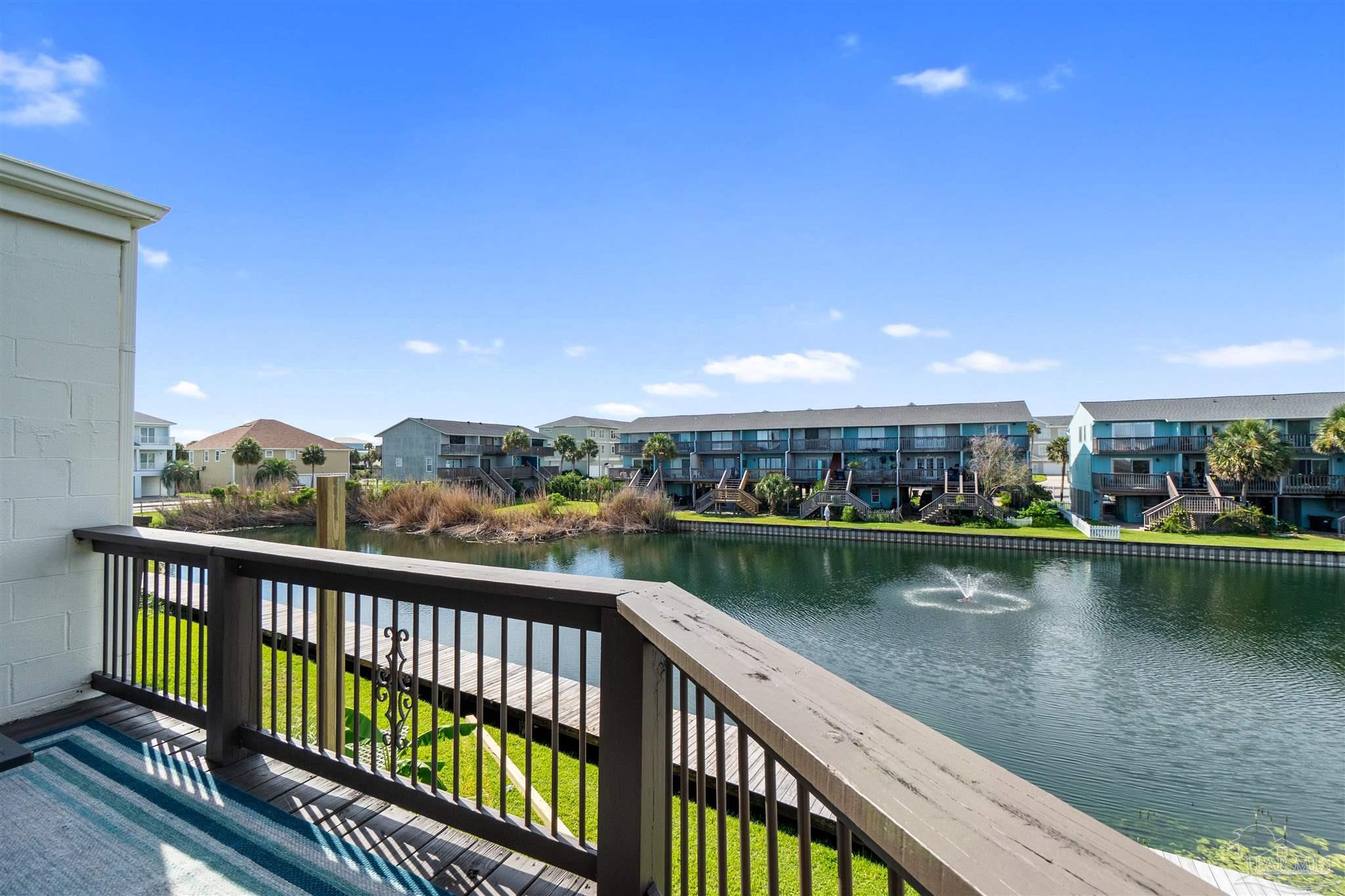 1700 Via Deluna Dr