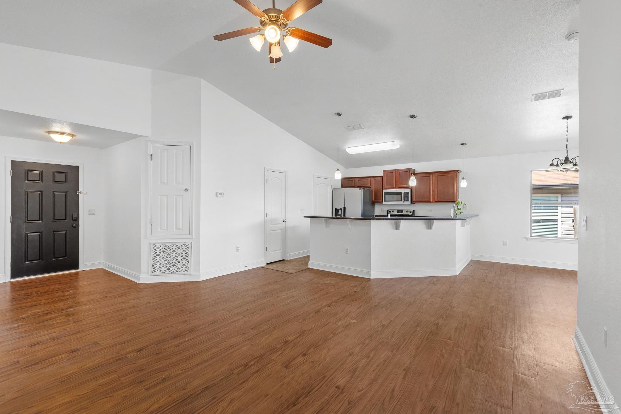 10650 Senegal Dr, Pensacola
