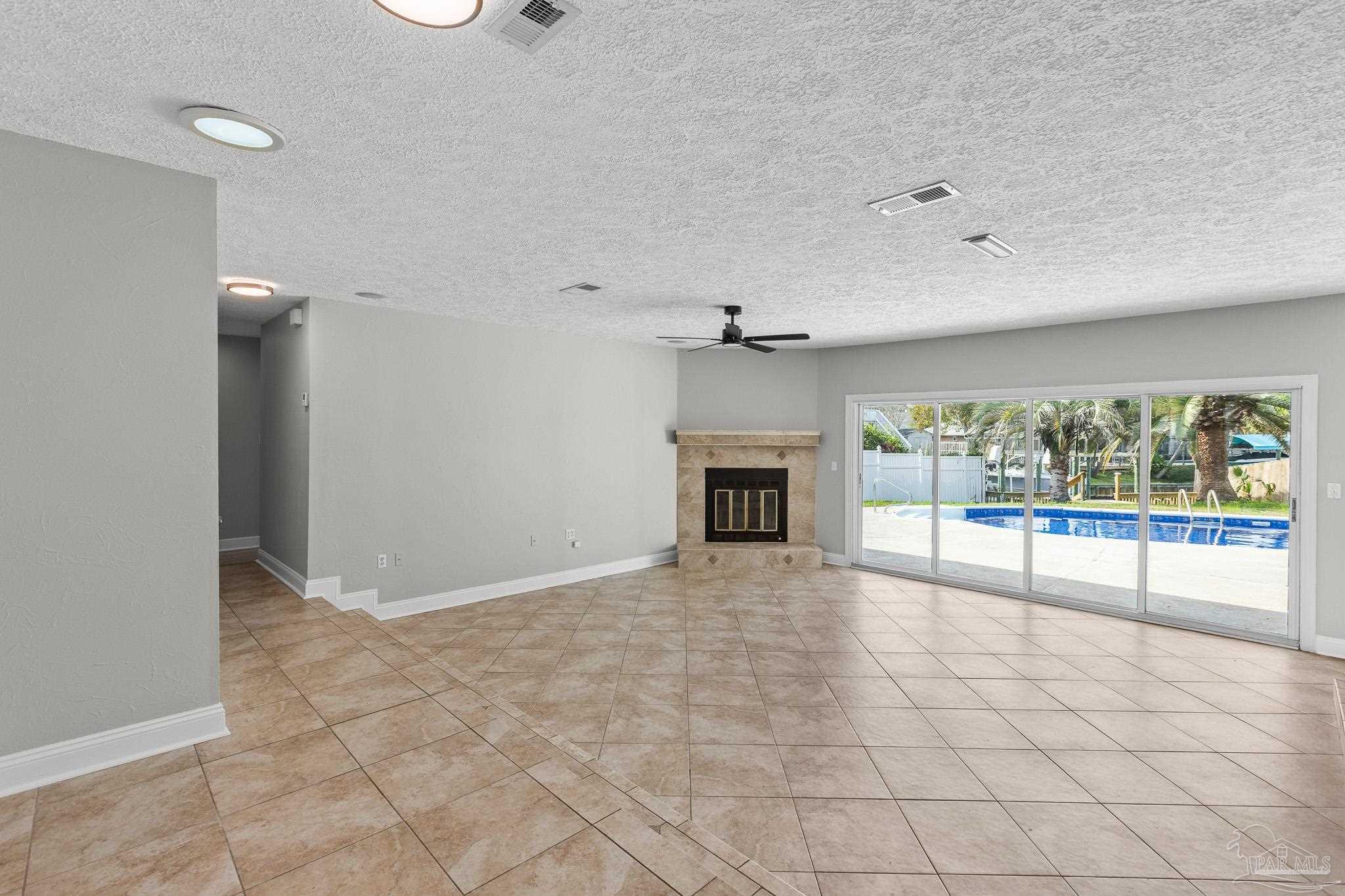 2966 Duke Dr