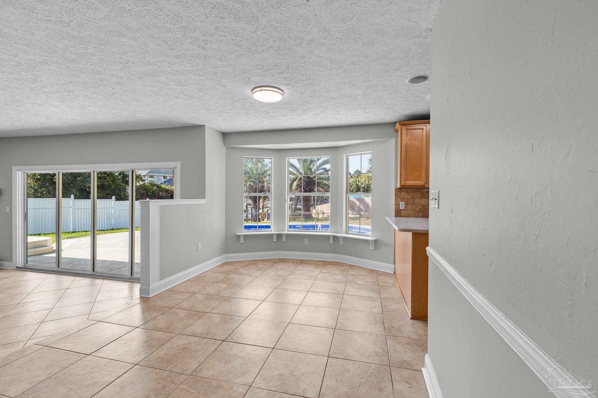 2966 Duke Dr