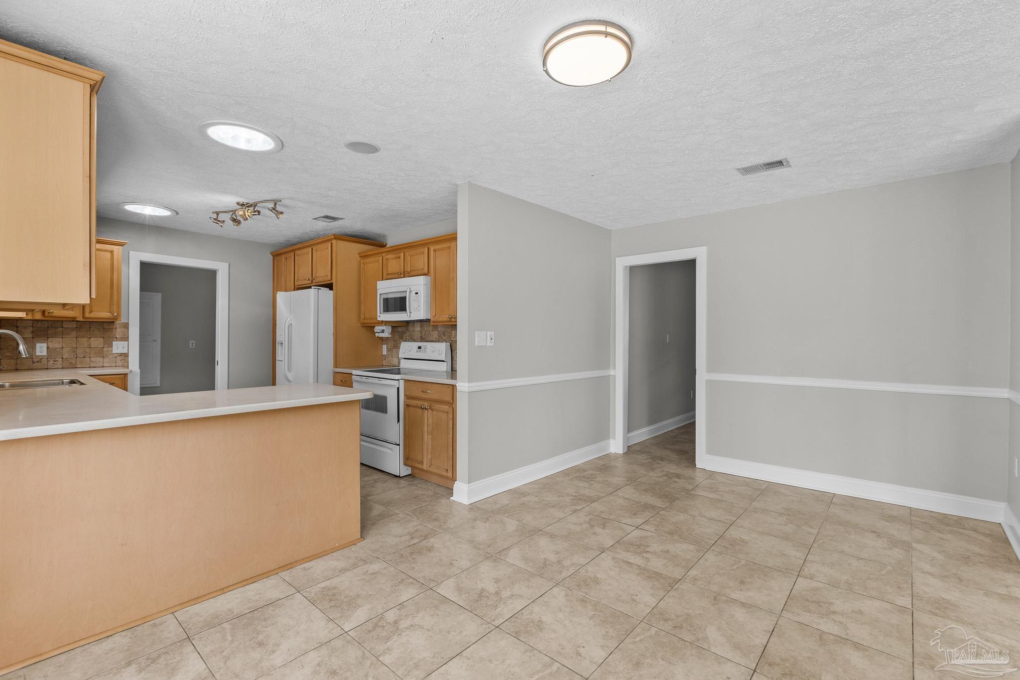 2966 Duke Dr