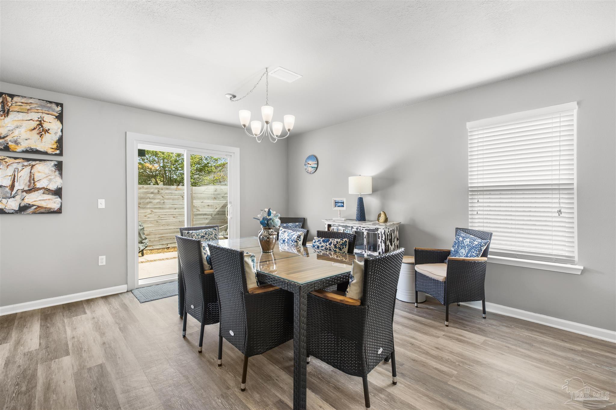 126 Cottage View Dr