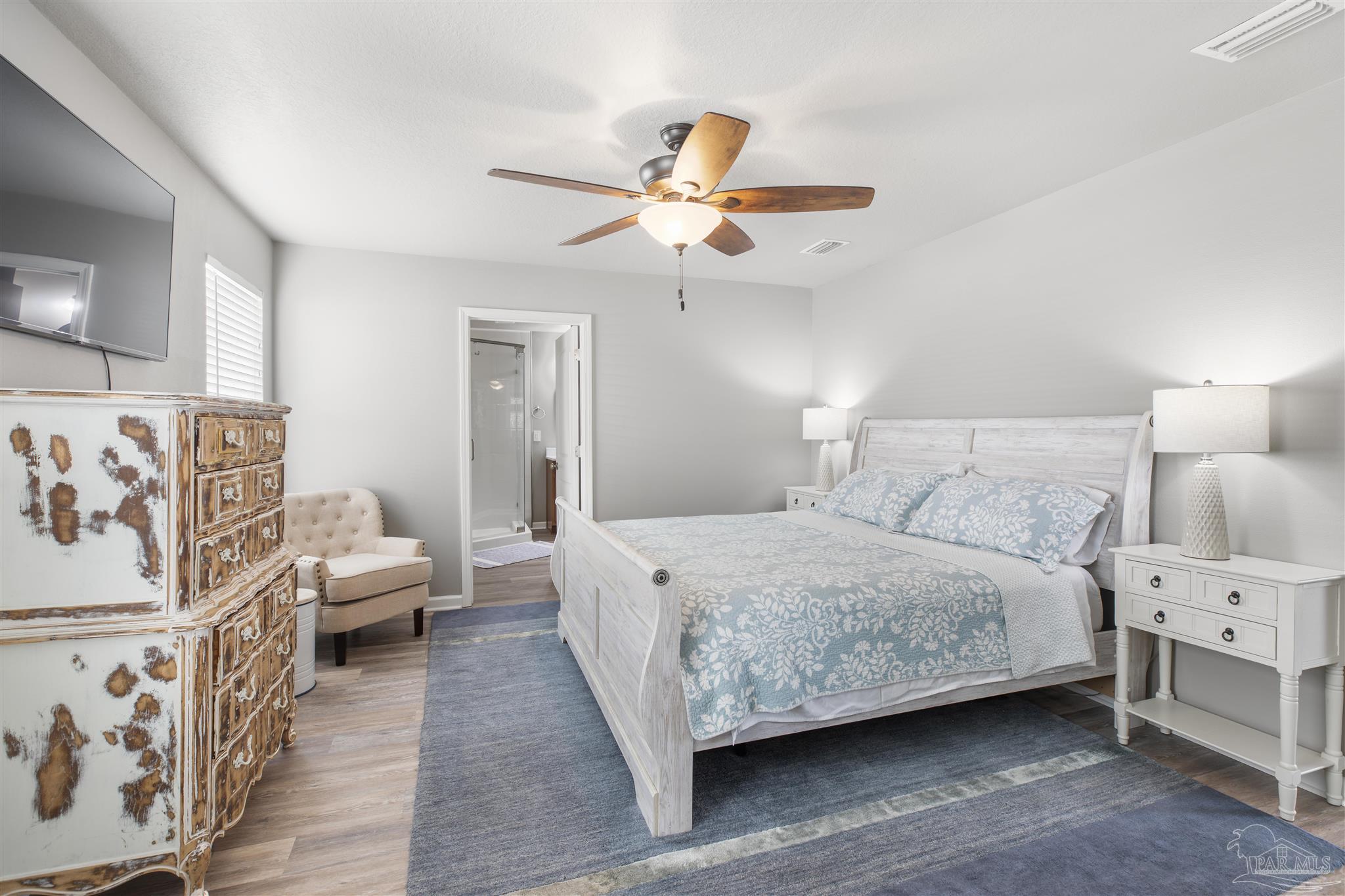 126 Cottage View Dr