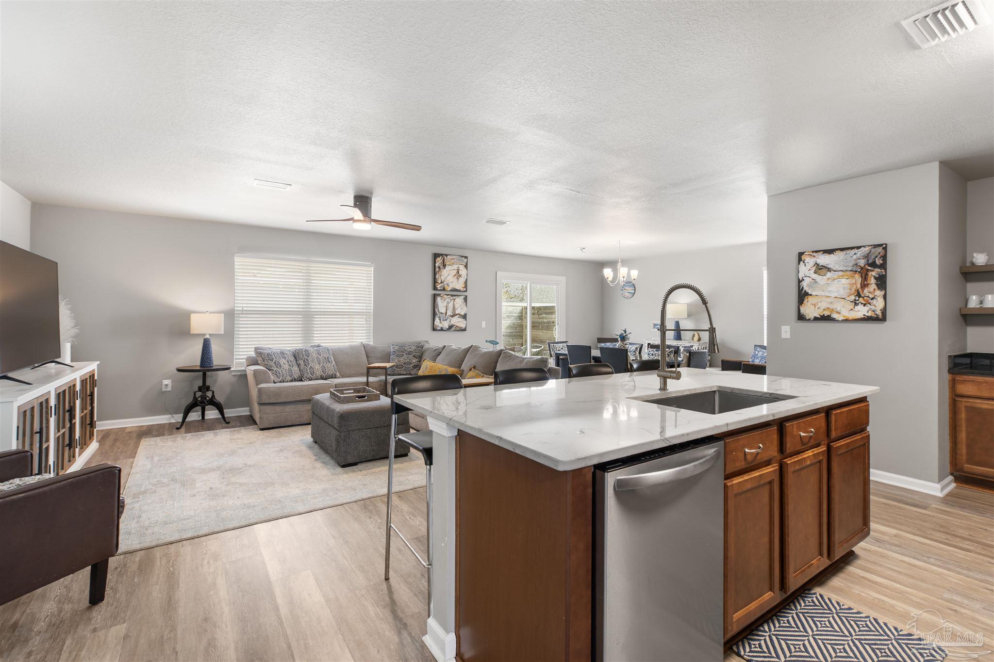 126 Cottage View Dr