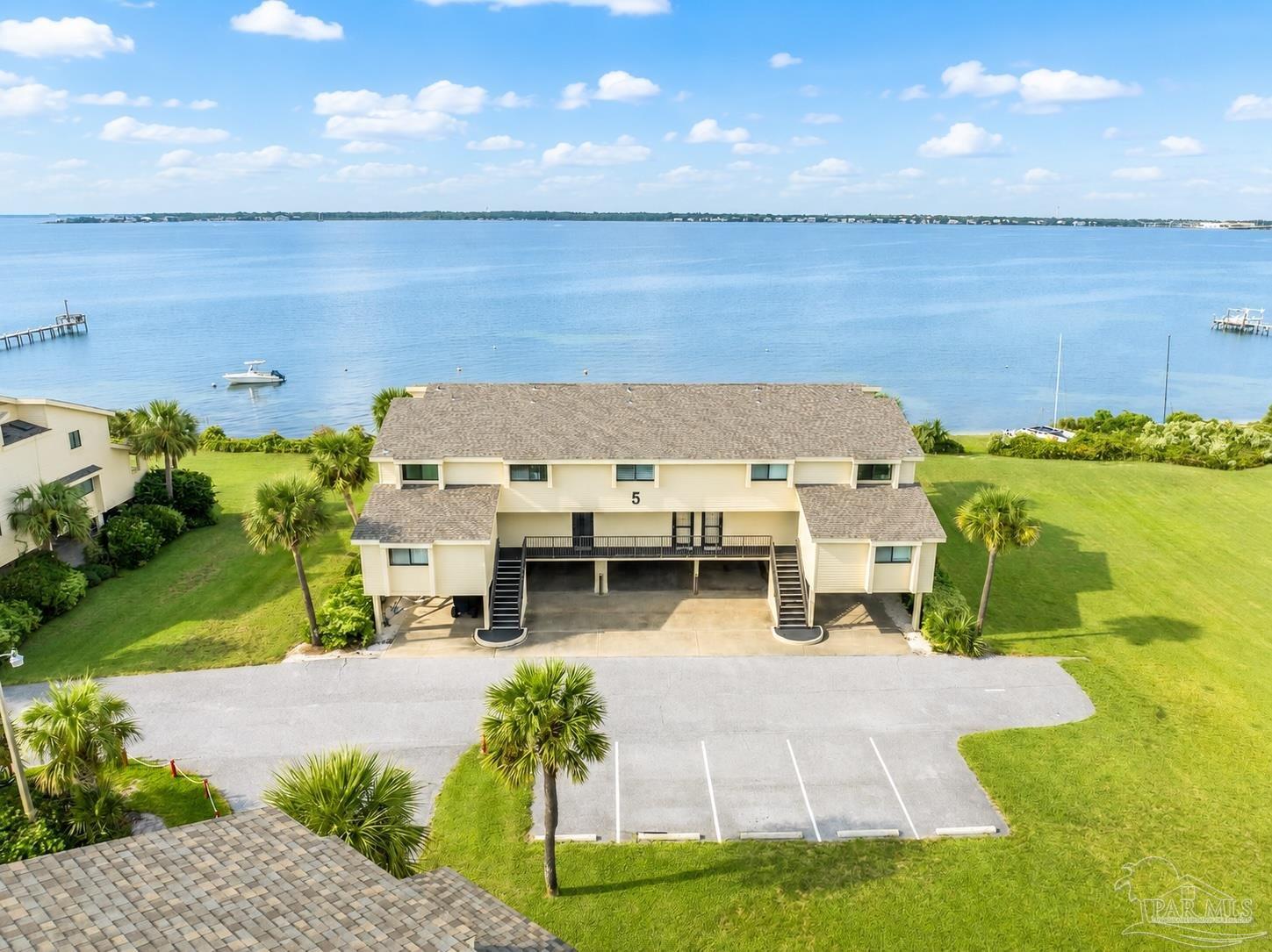 900 Ft Pickens Rd # 514