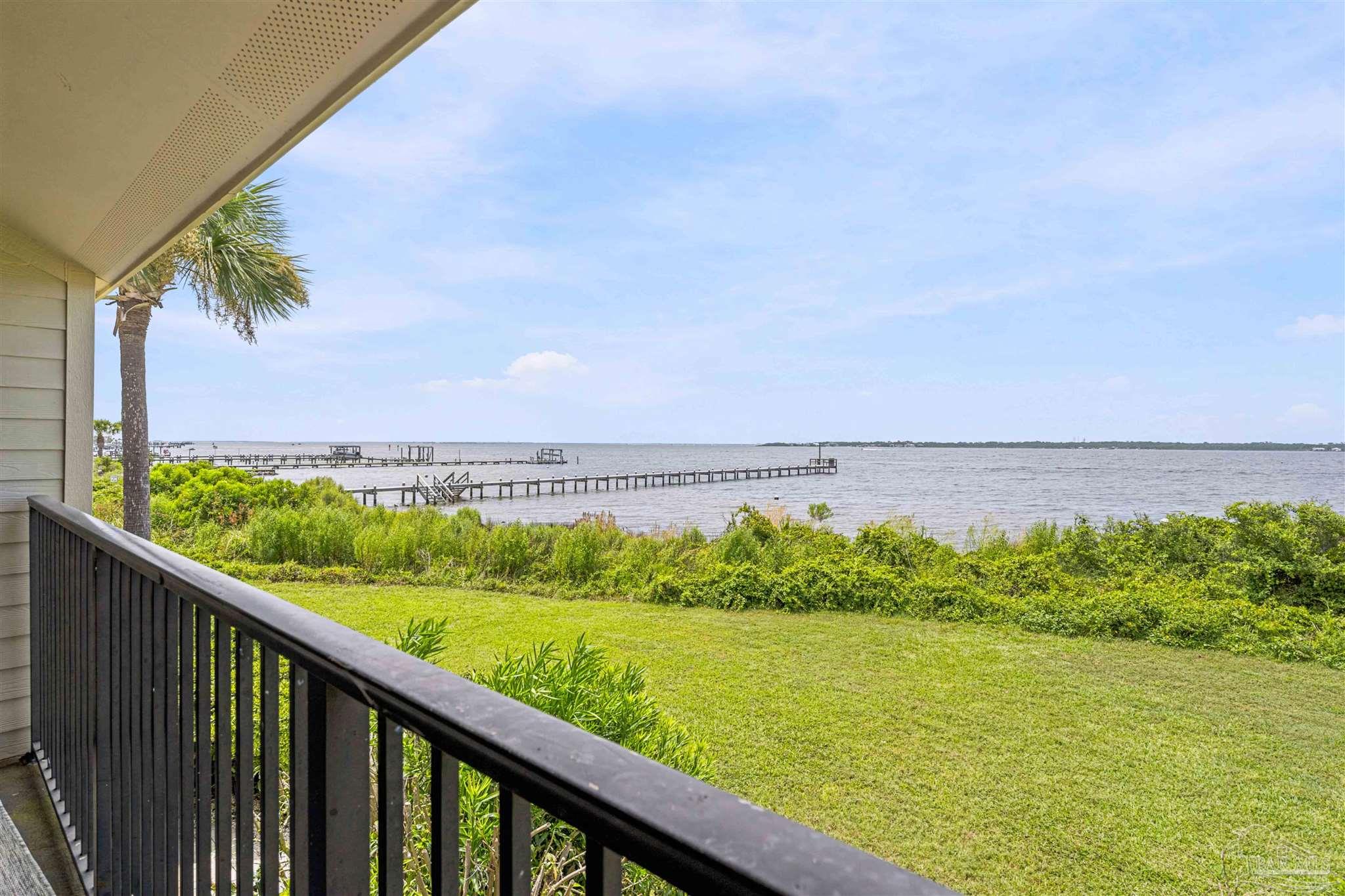 900 Ft Pickens Rd # 514