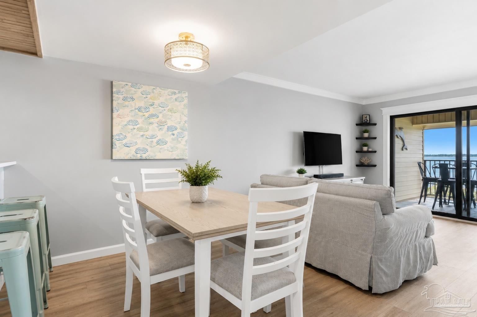 900 Ft Pickens Rd # 514