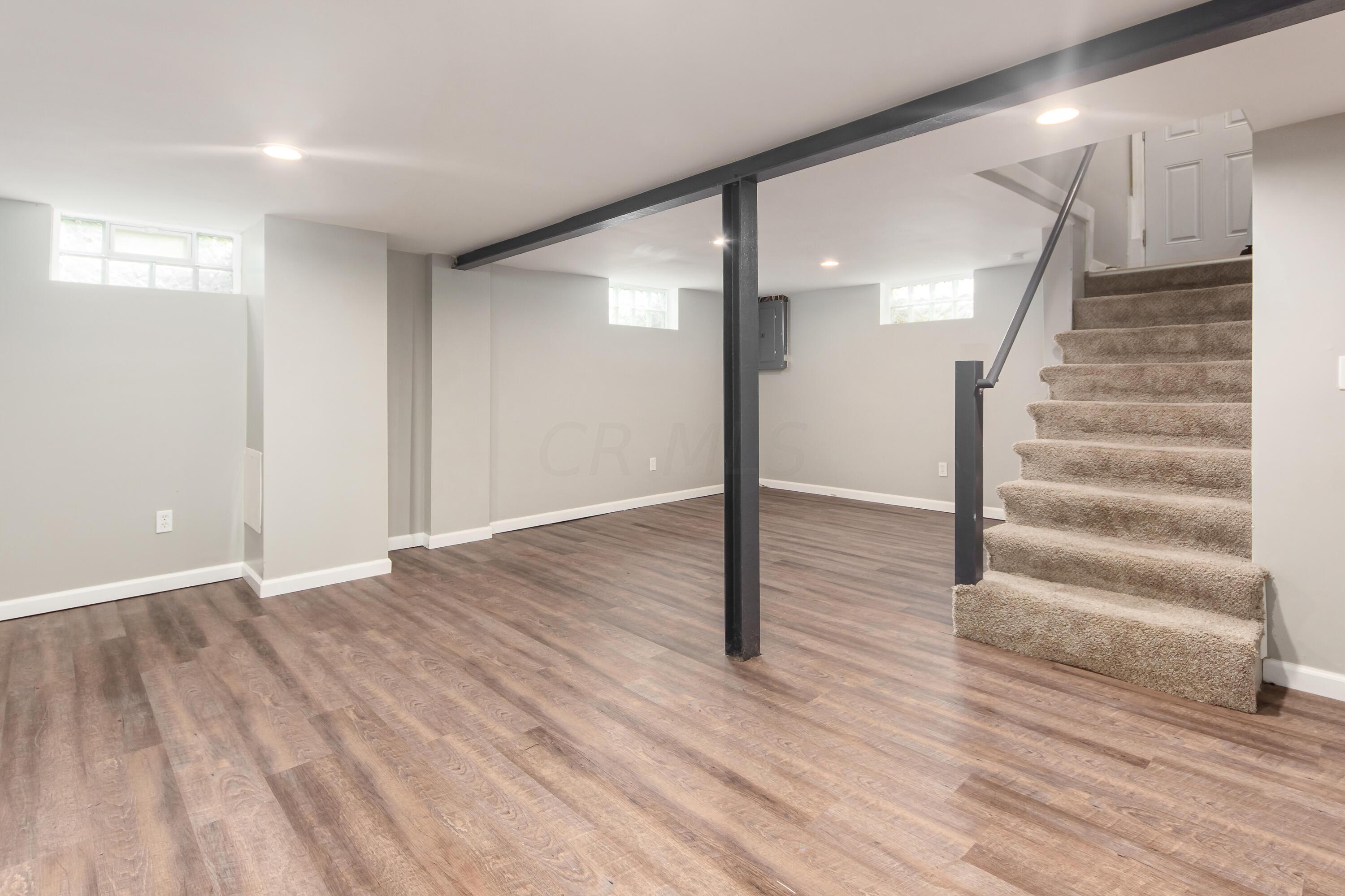 1811 Bide A Wee Park Avenue