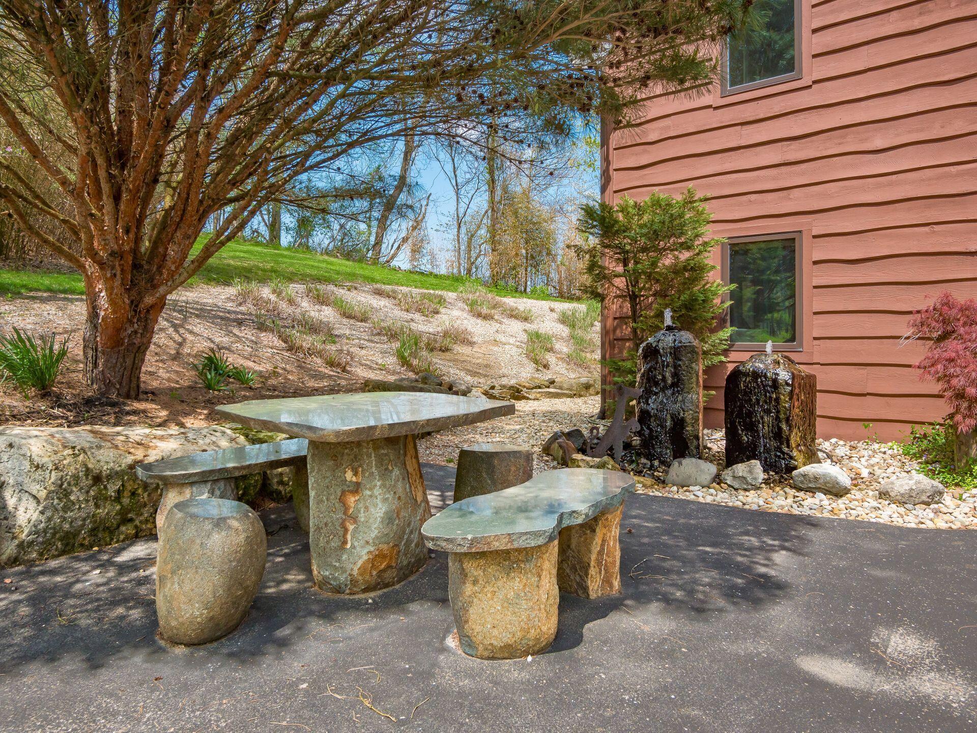 11051 Maysville-Williams Road