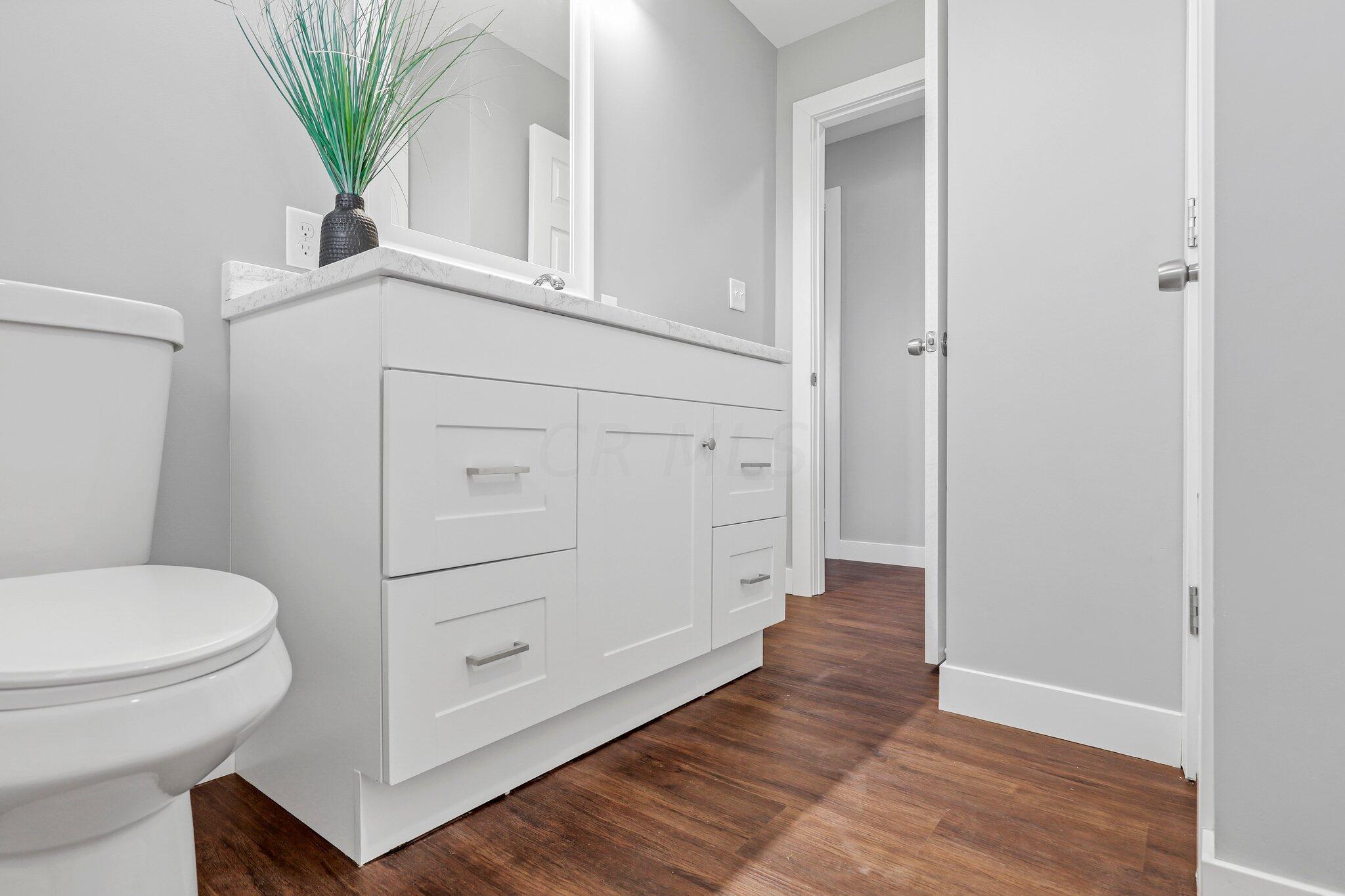 1430 Plain City Georgesville Road SE